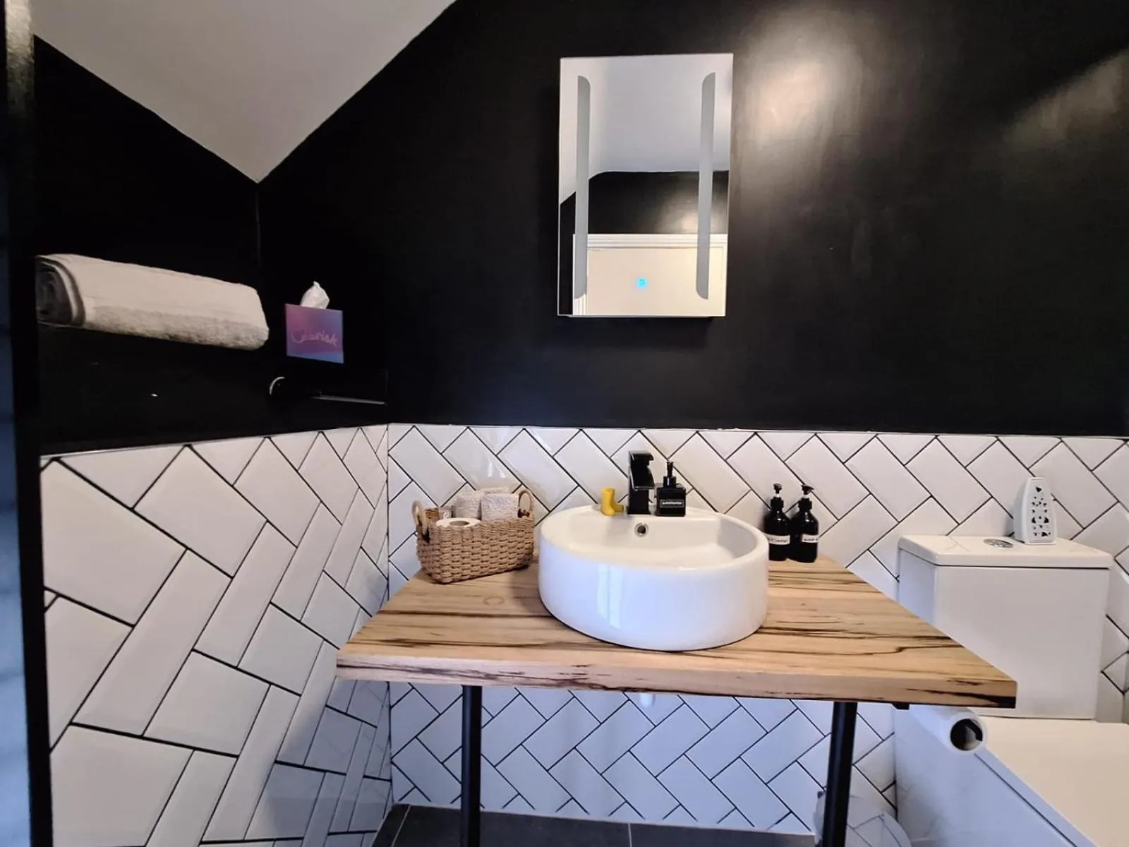 Bathroom in Heir Island House