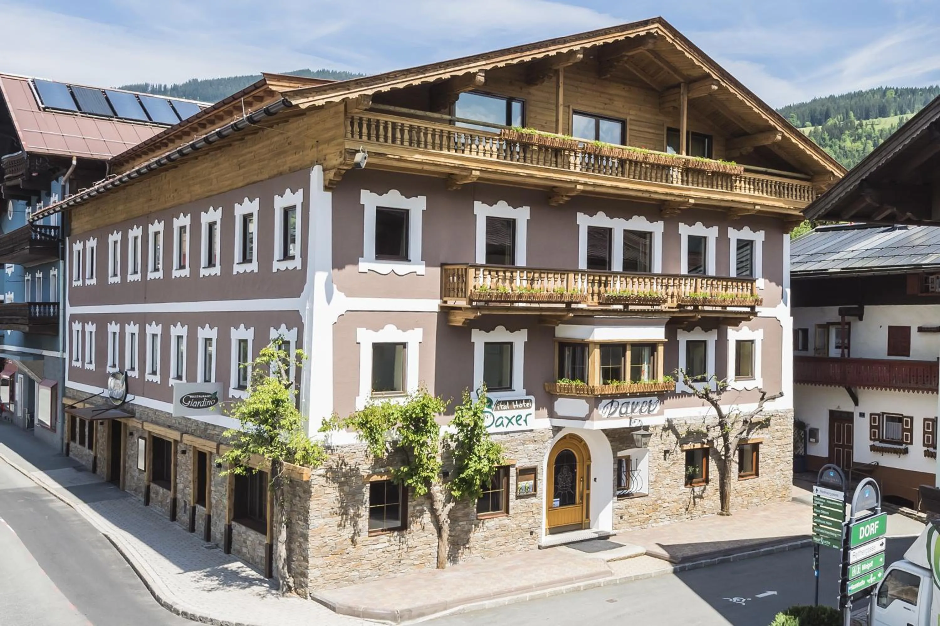 Property building in Hotel Daxer