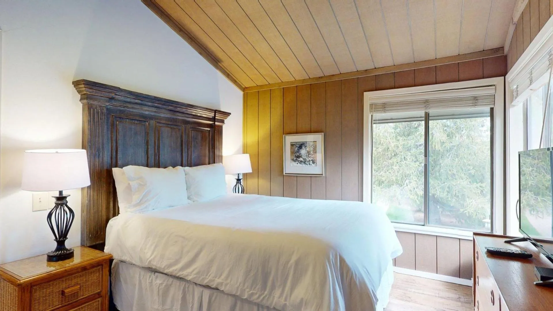 Bed in Villager Condo 1235