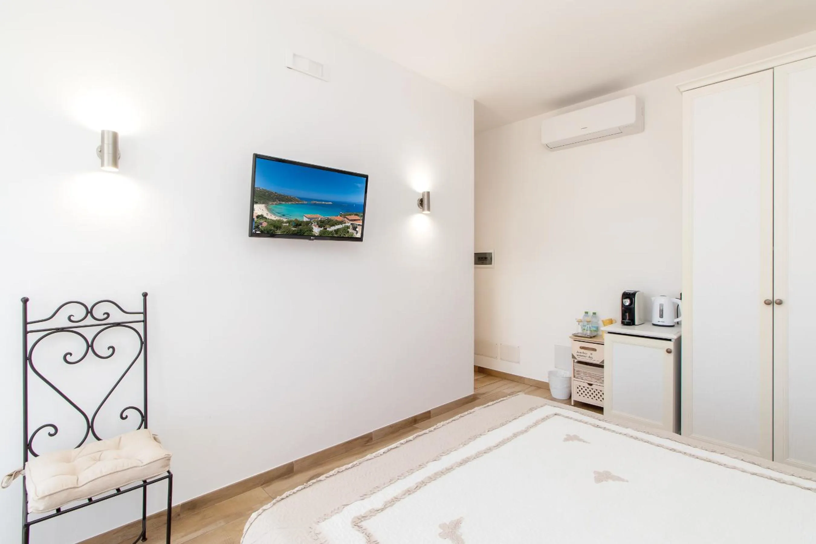 TV and multimedia, Bed in Tramonto sul mare