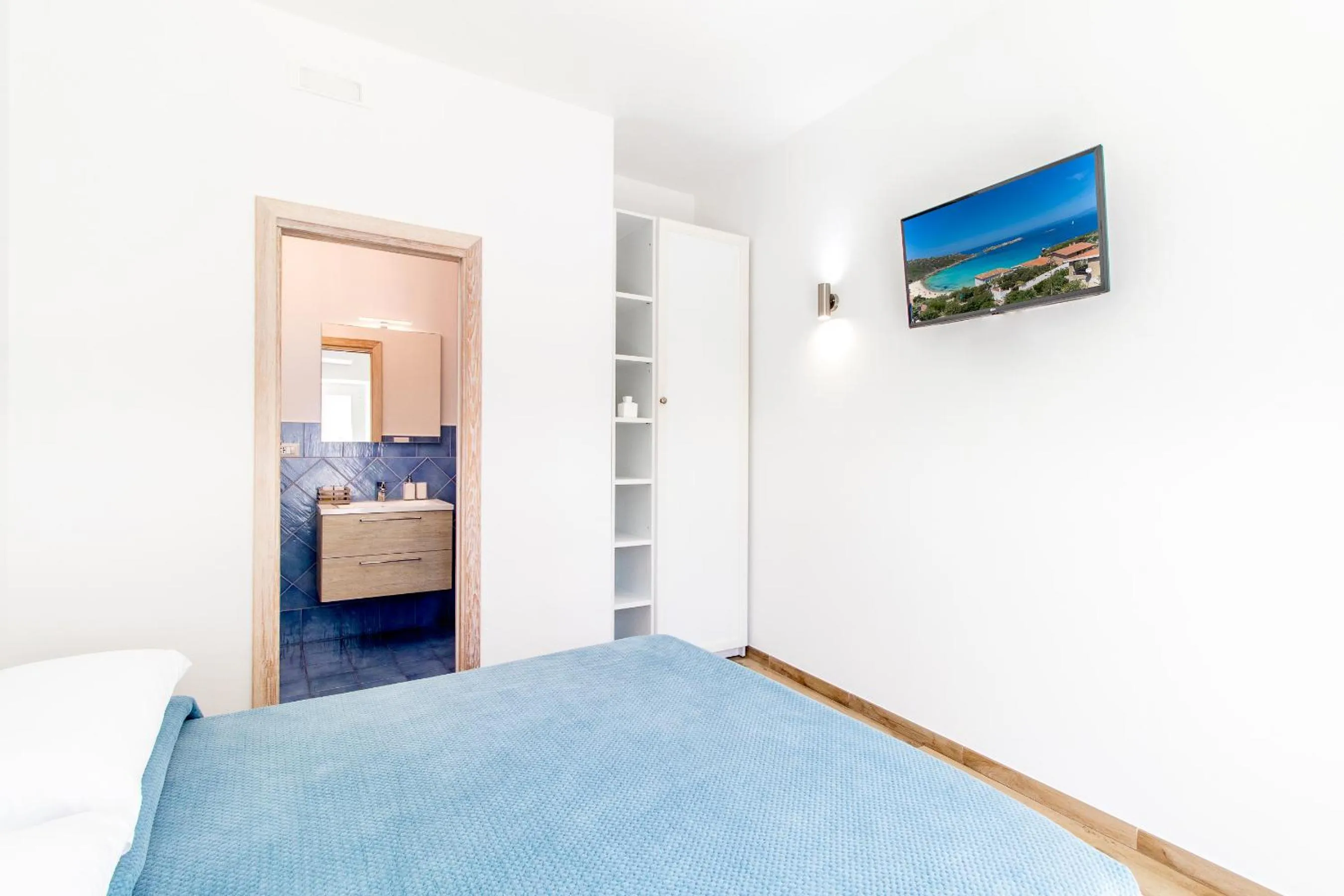 TV and multimedia, Bed in Tramonto sul mare