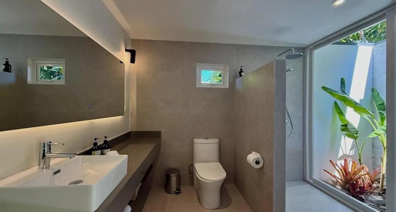 Toilet in OPacifico Hotel Boutique