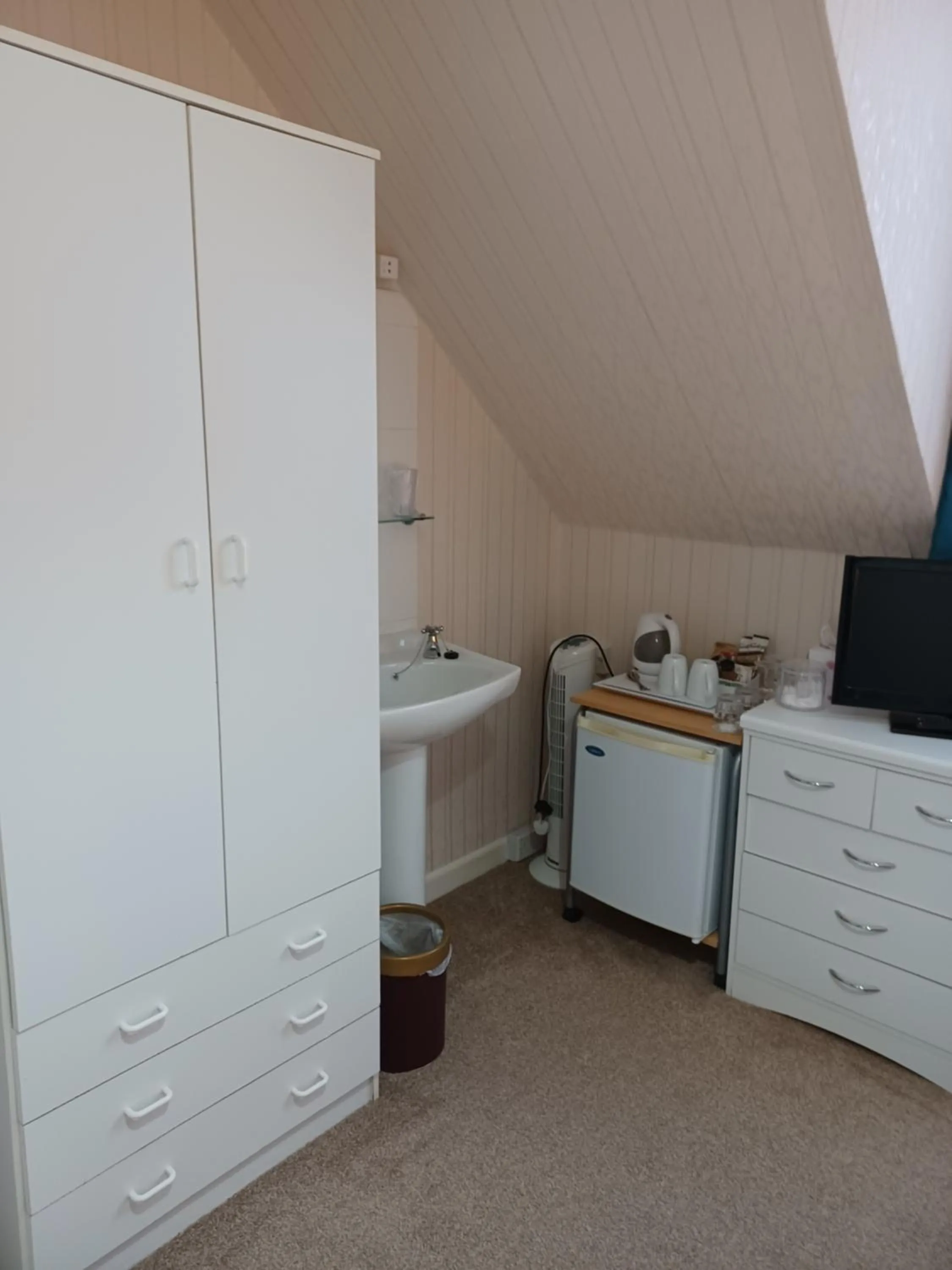 Kitchen or kitchenette in Palm Court