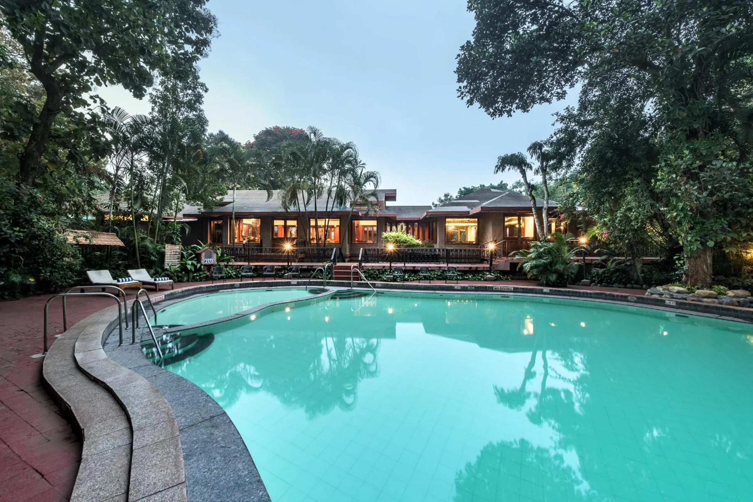 Swimming pool in Club Mahindra Thekkady