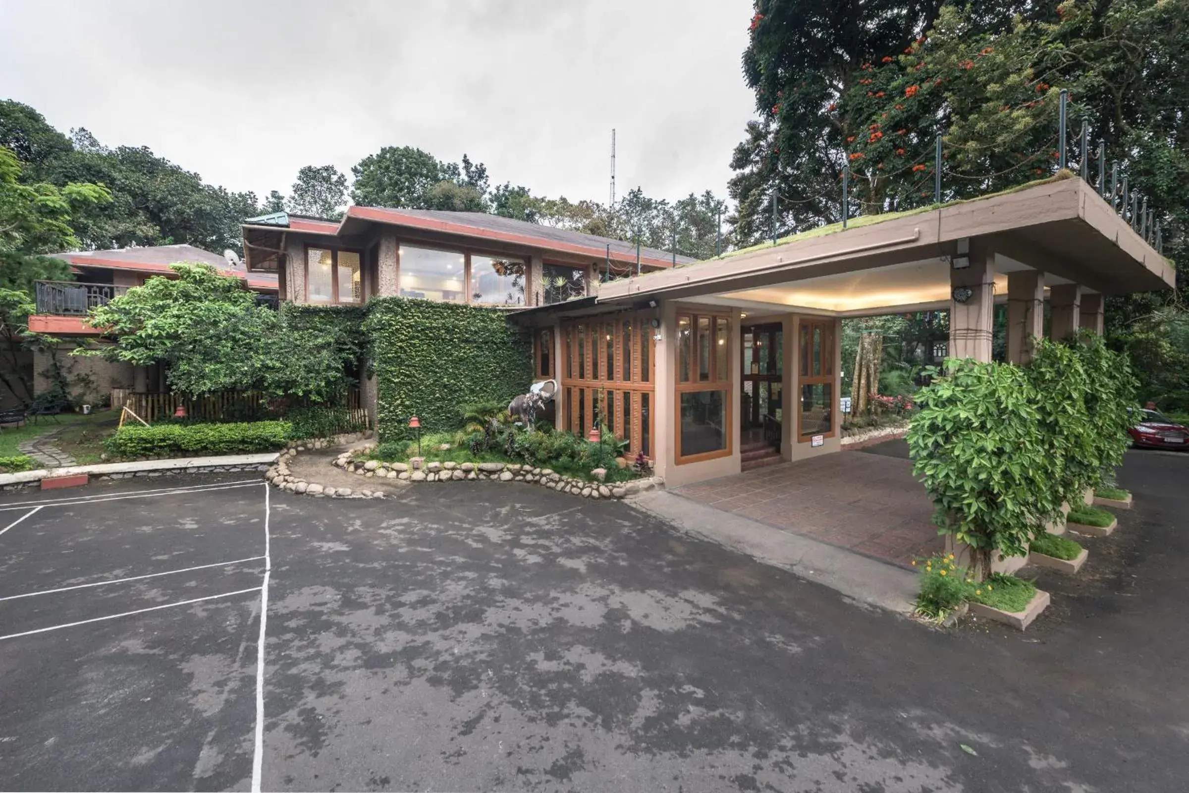 Property building in Club Mahindra Thekkady Property building in Club Mahindra Thekkady