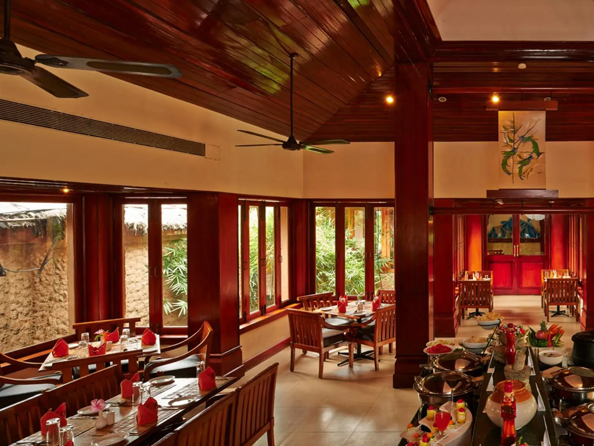 Restaurant/places to eat in Club Mahindra Thekkady Restaurant/places to eat in Club Mahindra Thekkady