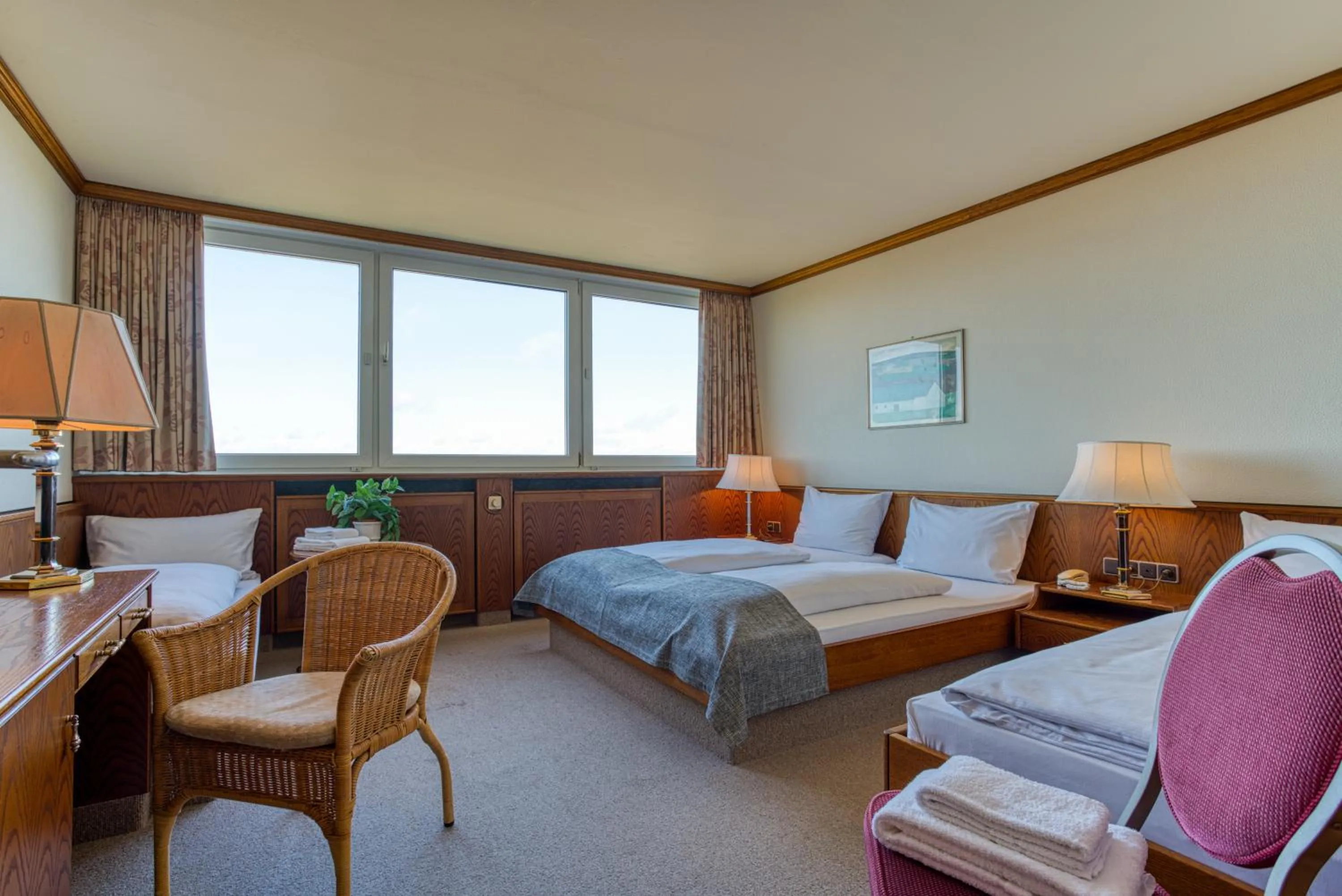 Photo of the whole room, Bed in FF&E Hotel Dania