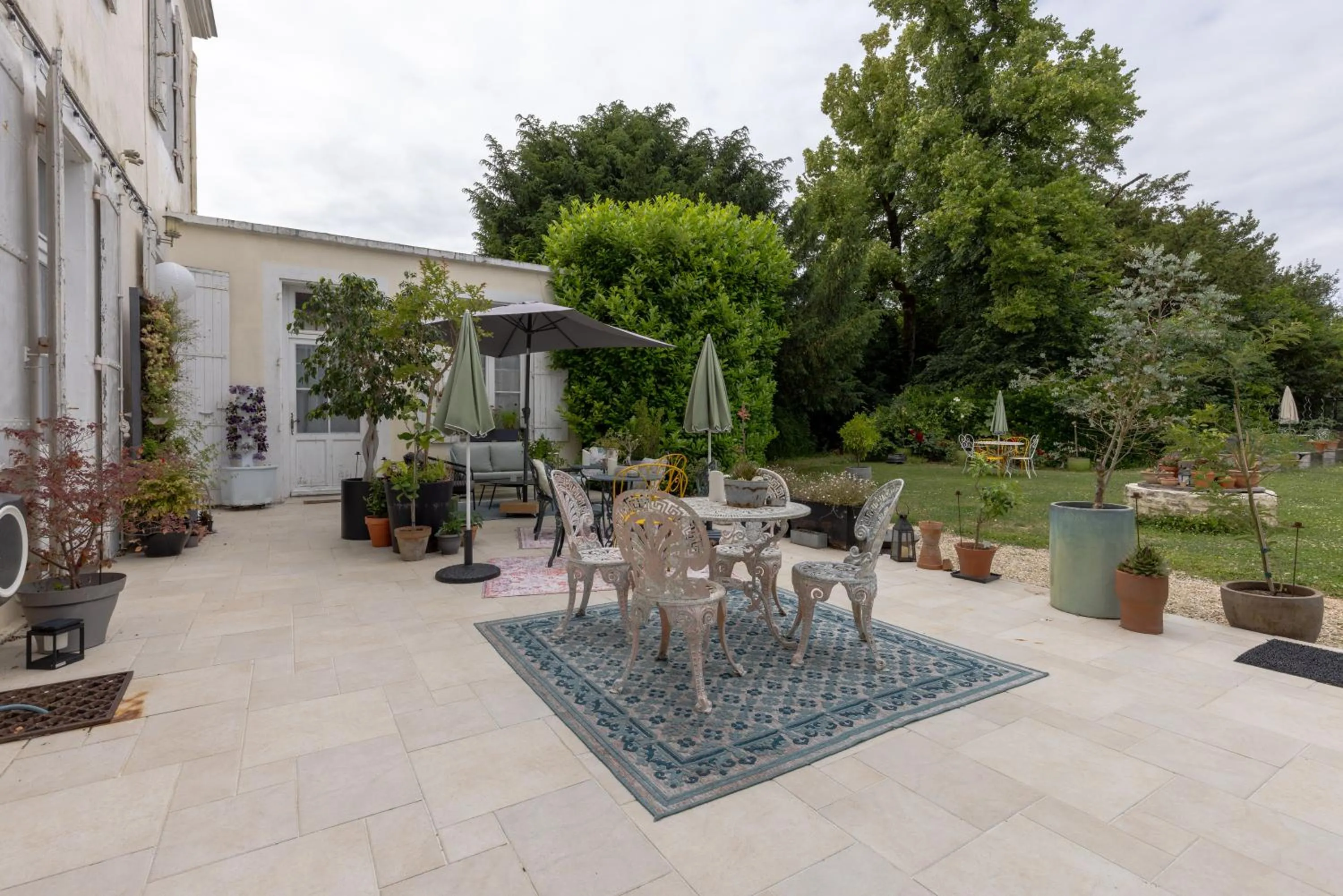 Patio in H de Surgères