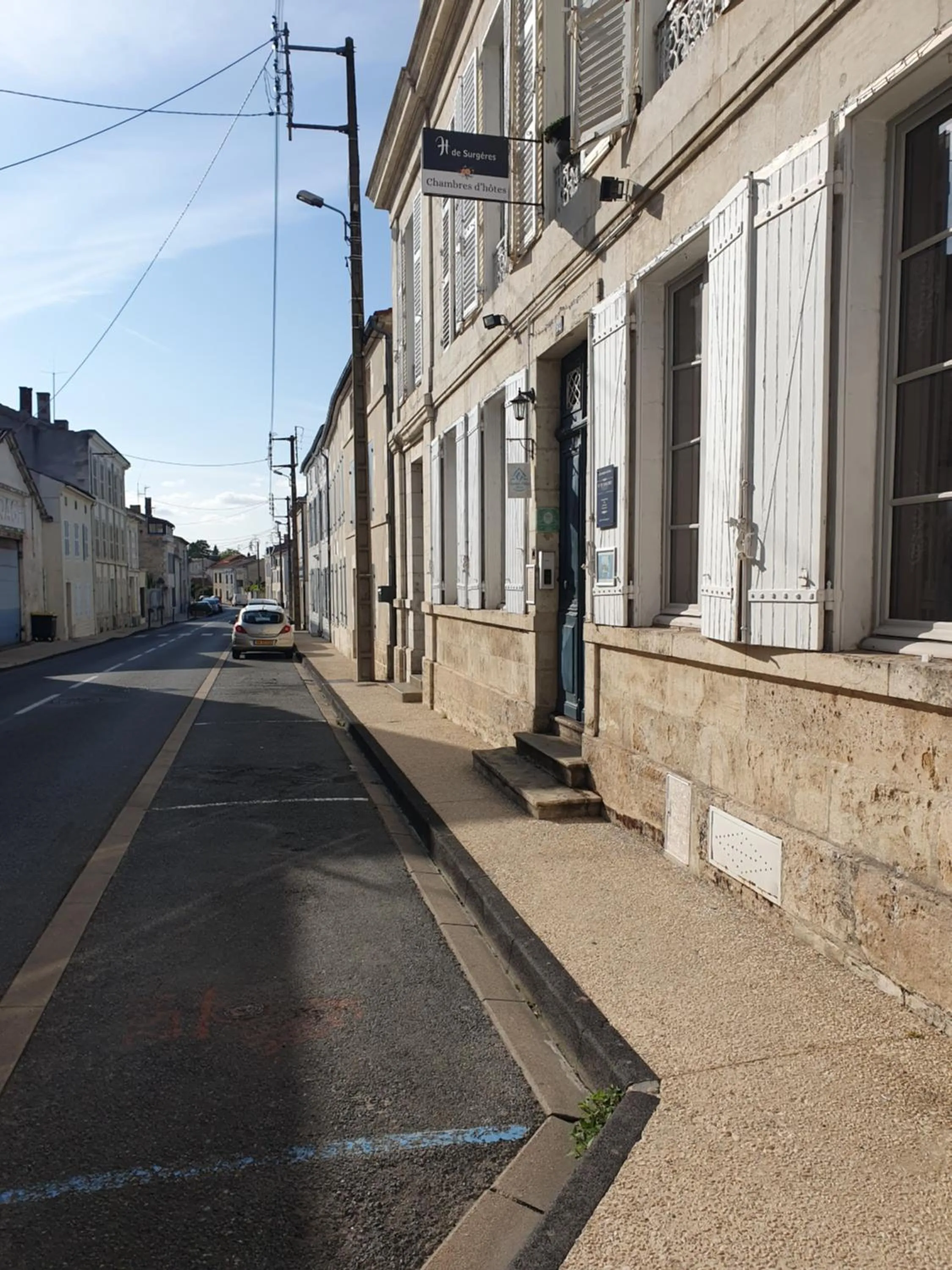 Property building in H de Surgères