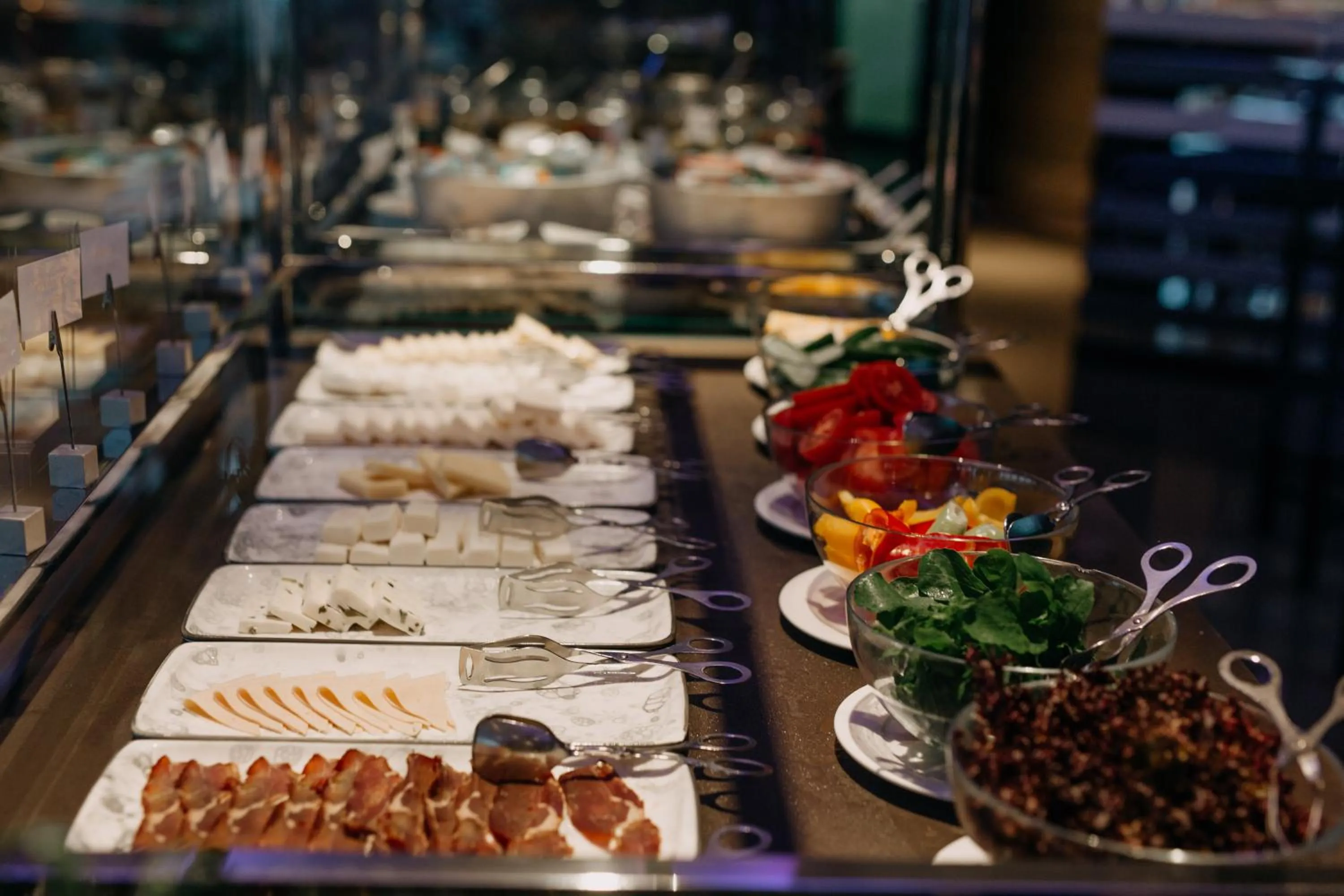 Renaissance Izmir Hotel