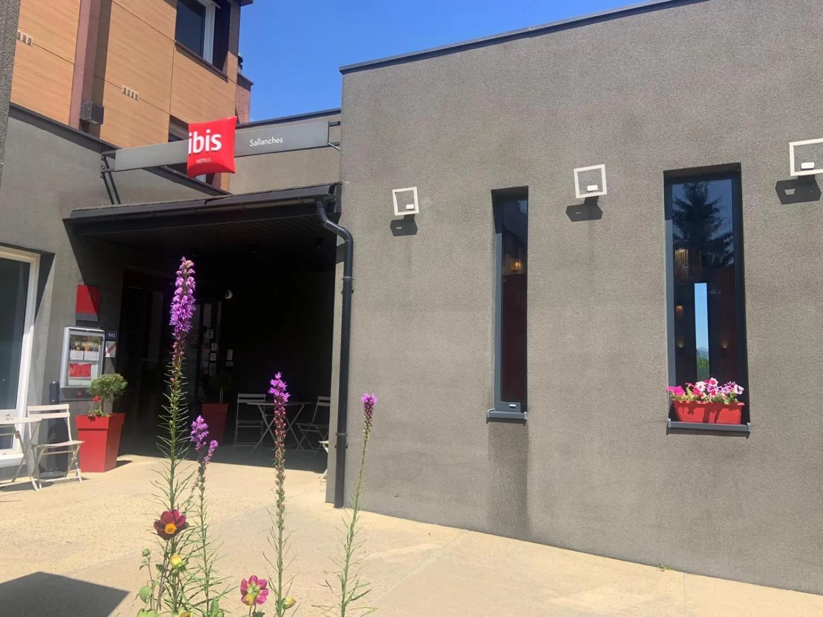 Property building in Ibis Sallanches Porte du MontBlanc