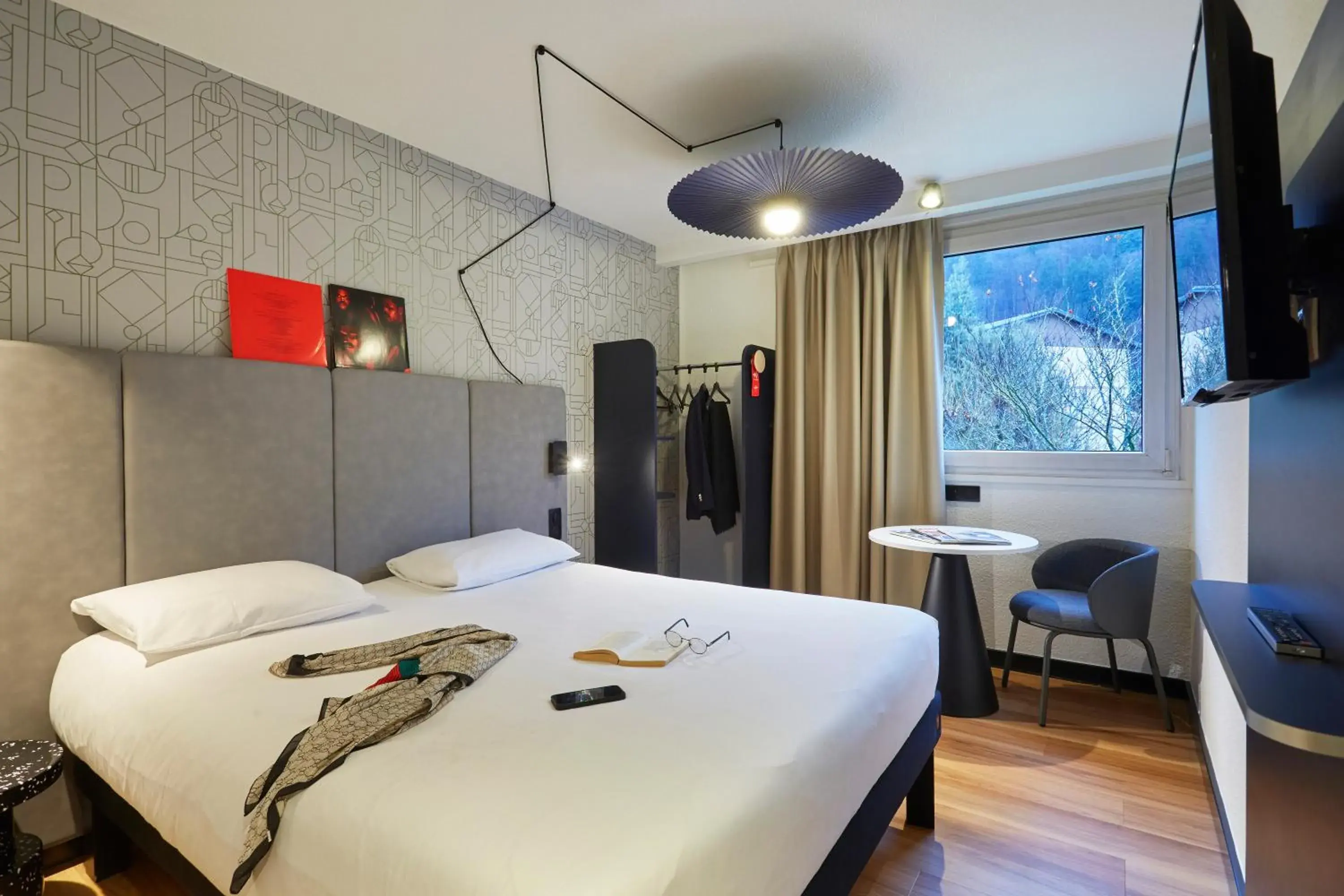 Bed in Ibis Sallanches Porte du MontBlanc Bed in Ibis Sallanches Porte du MontBlanc