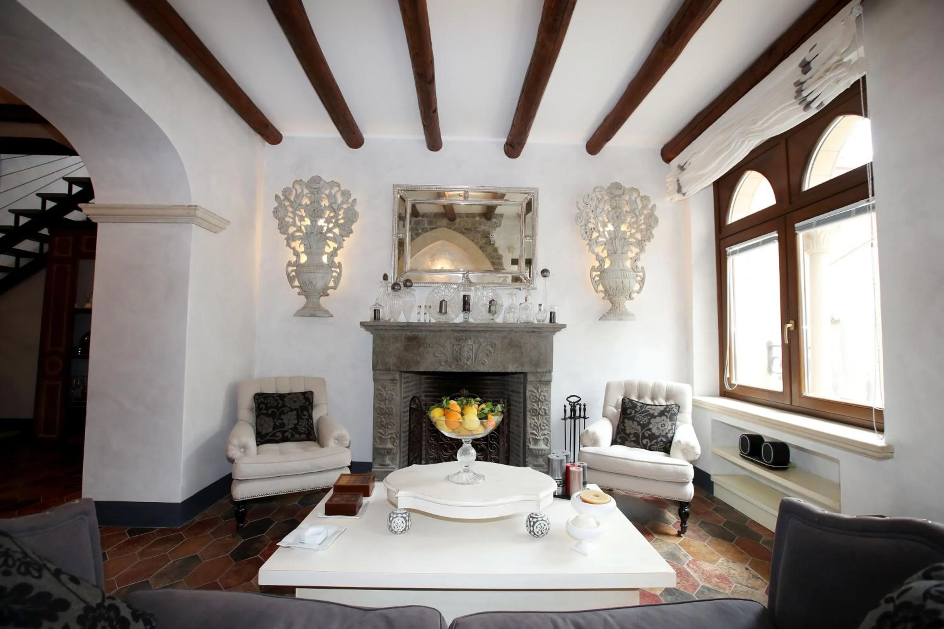 Communal lounge/ TV room in Relais 147 - Luxury b&b