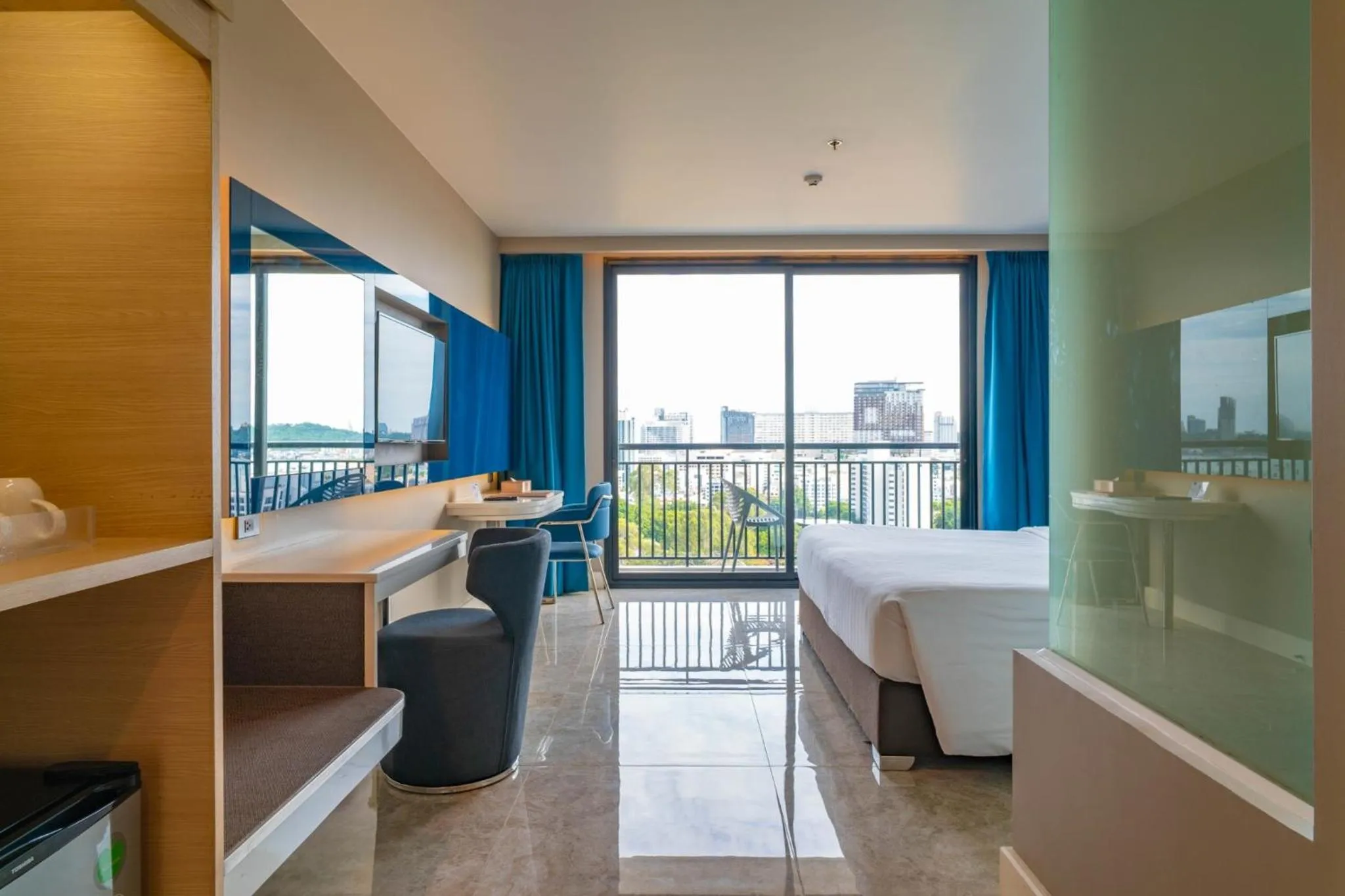 Bedroom in Pattaya Discovery Beach Hotel - SHA Extra Plus