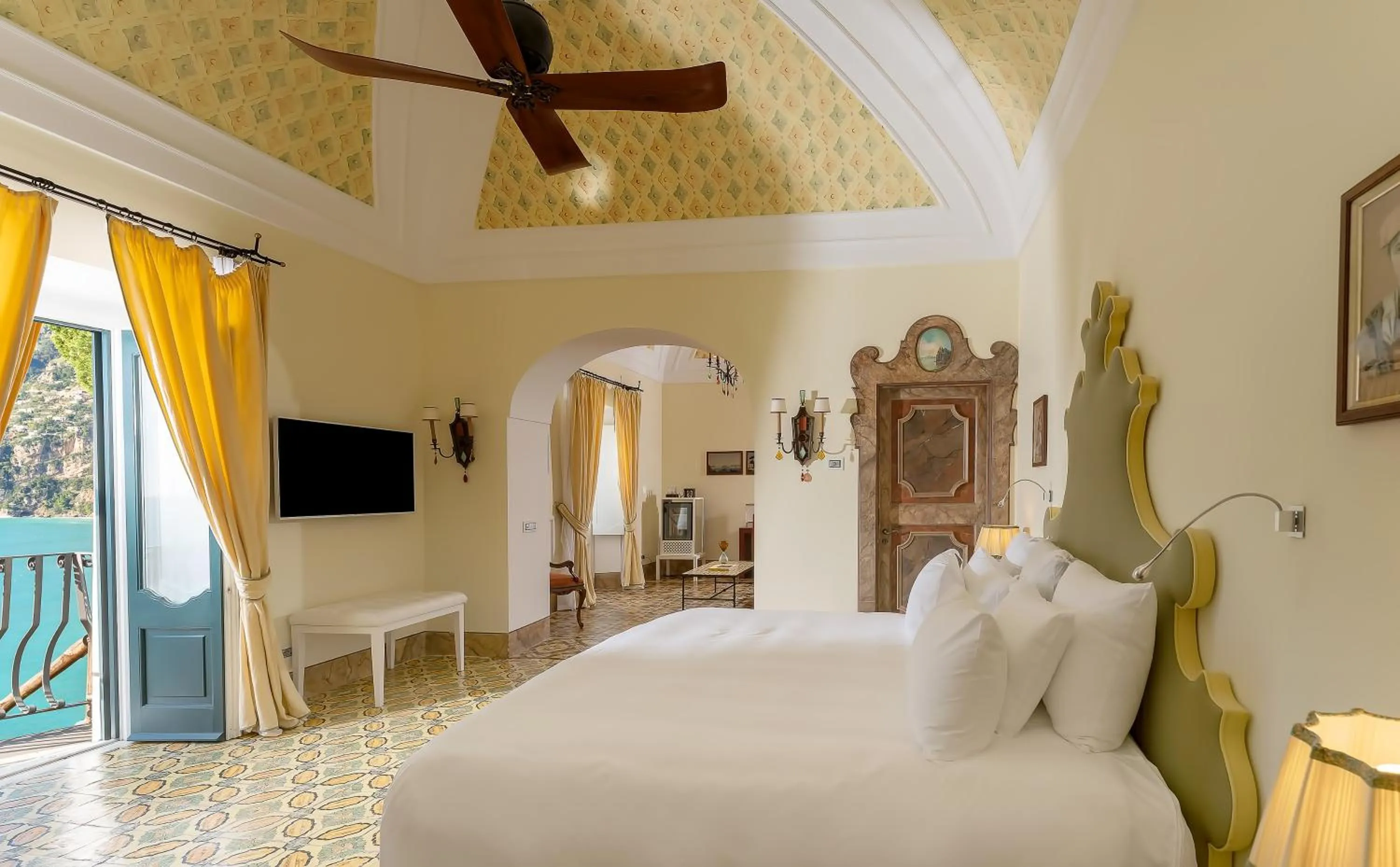 Photo of the whole room, Bed in Villa Treville