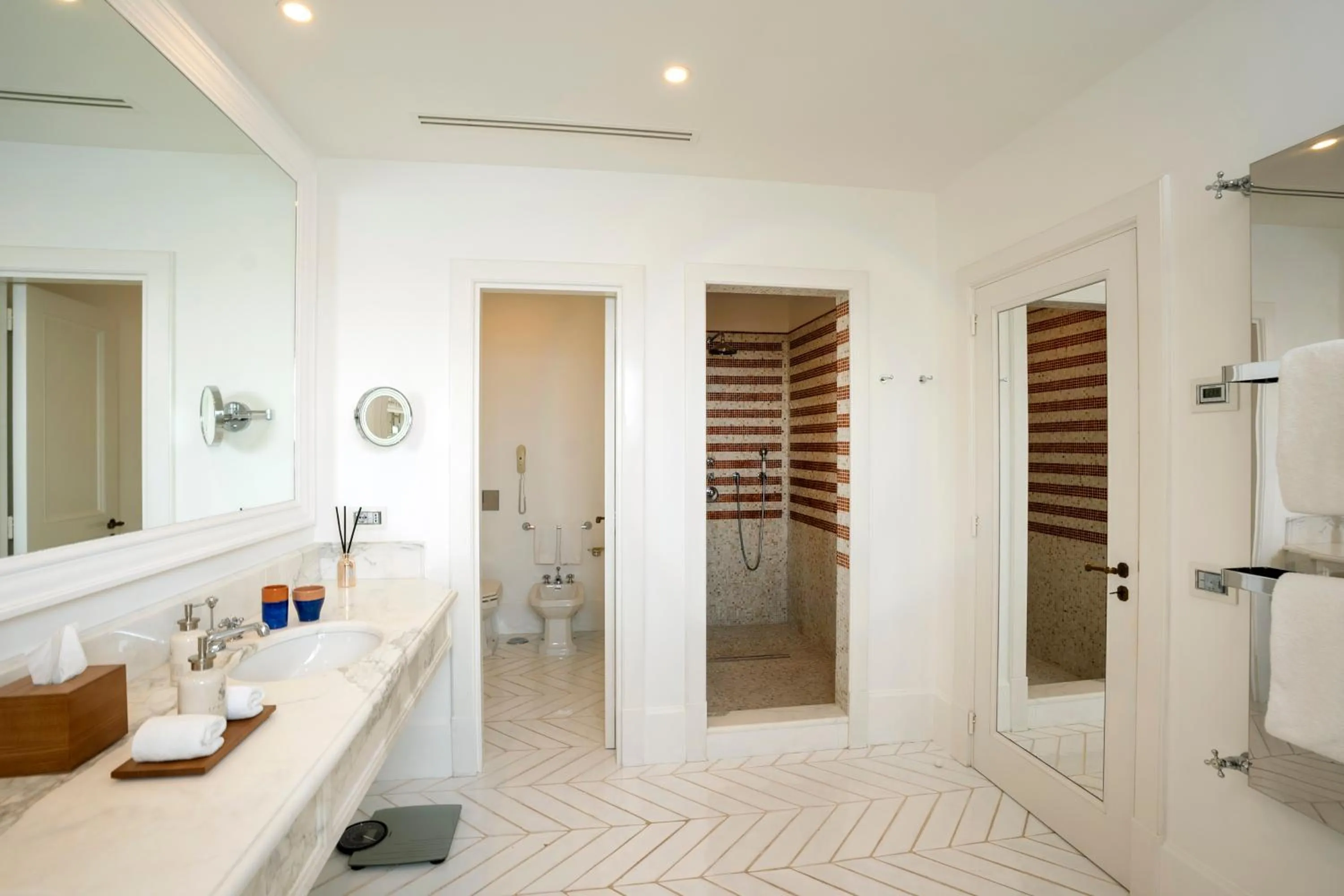 Bathroom in Villa Treville