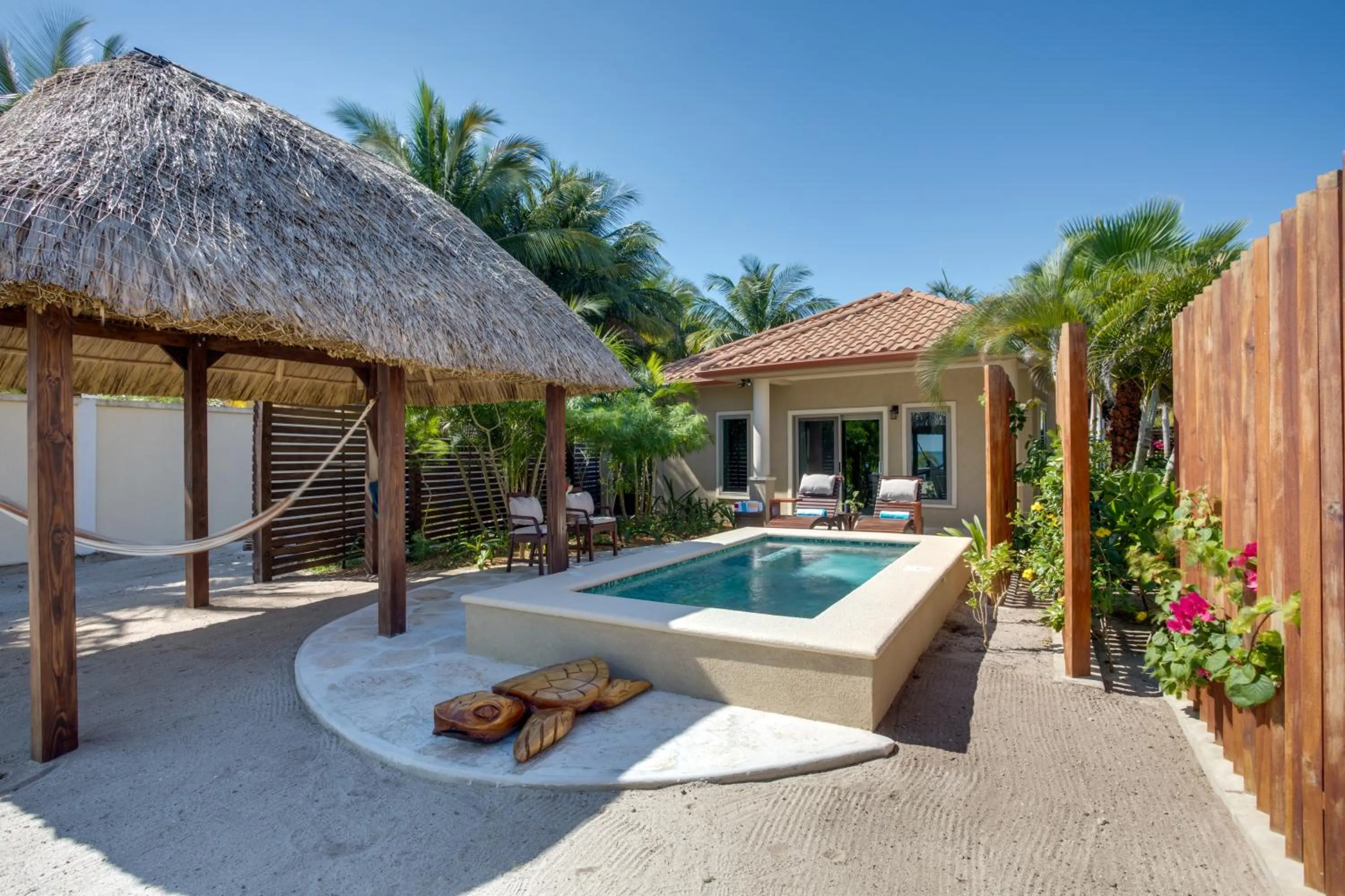 Area and facilities in Sirenian Bay Resort -Villas & All Inclusive Bungalows