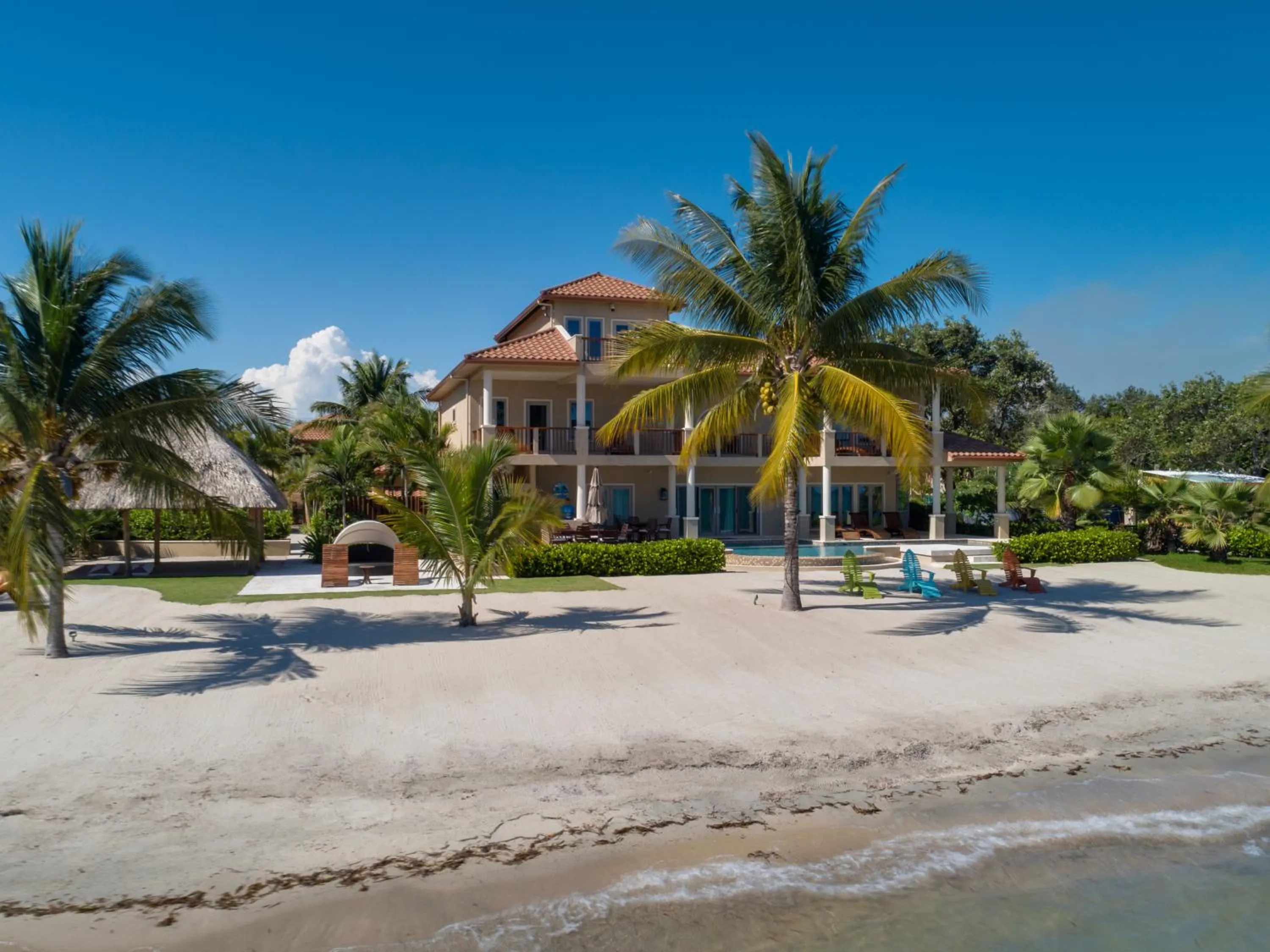 Photo of the whole room in Sirenian Bay Resort -Villas & All Inclusive Bungalows