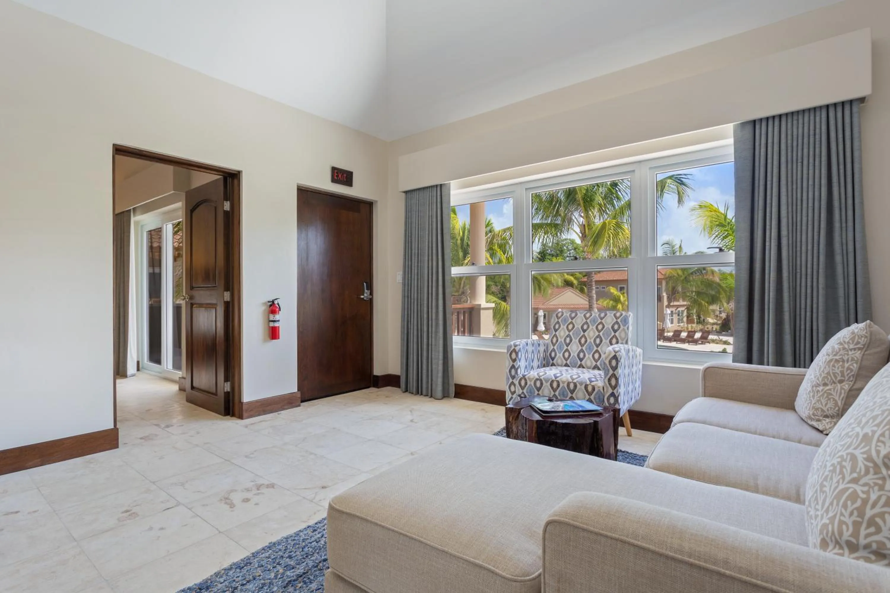 Living room in Sirenian Bay Resort -Villas & All Inclusive Bungalows
