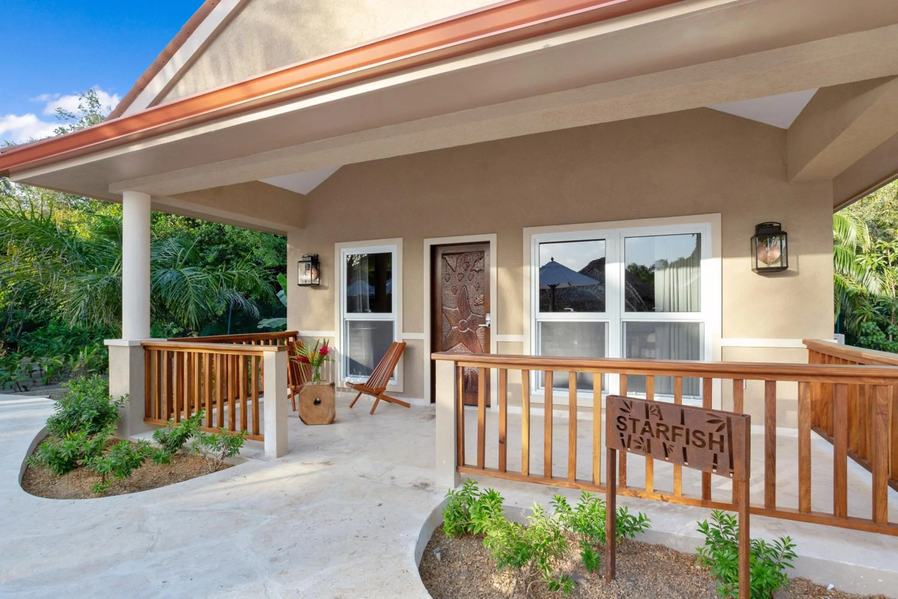 Patio in Sirenian Bay Resort -Villas & All Inclusive Bungalows