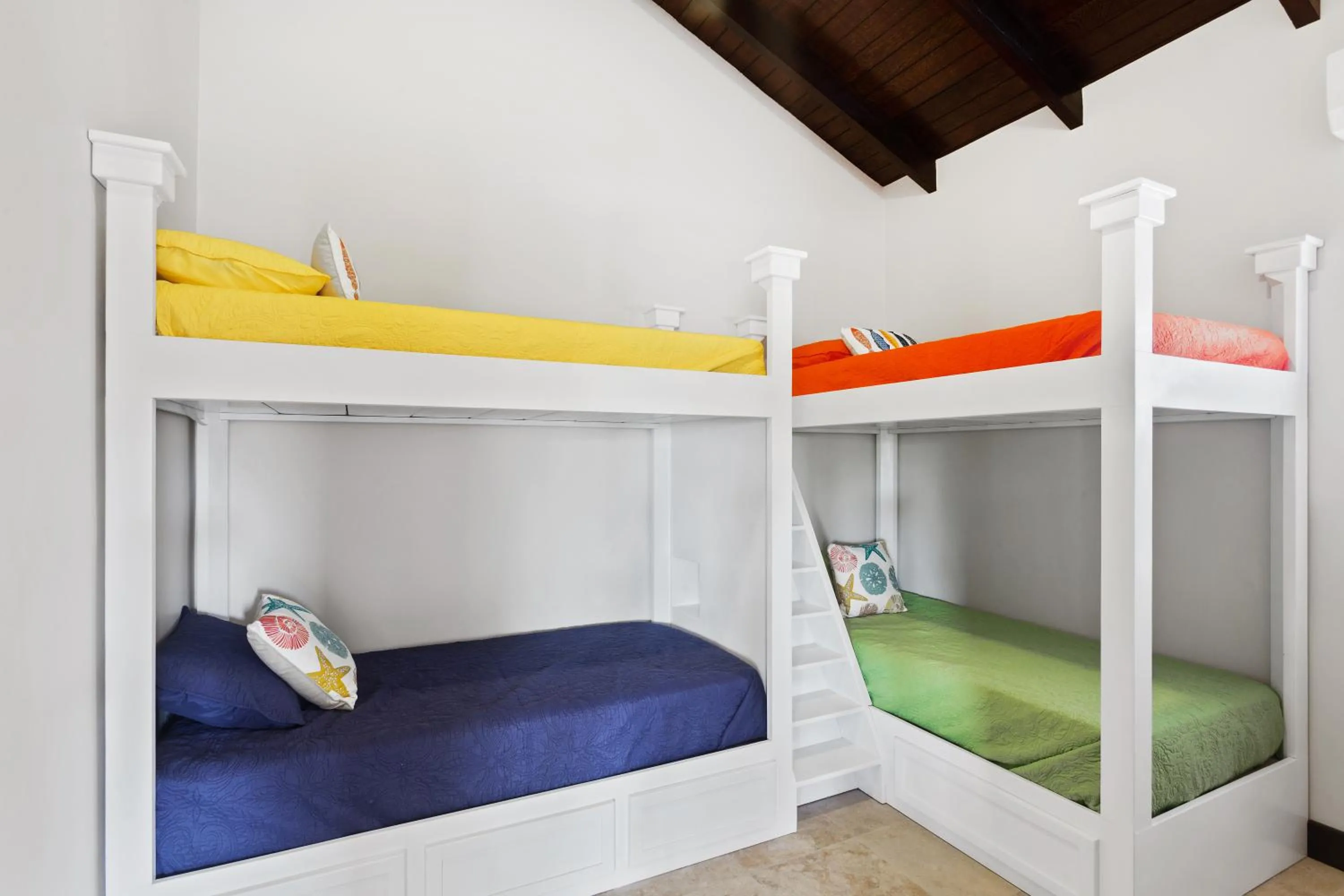 bunk bed, Bed in Sirenian Bay Resort -Villas & All Inclusive Bungalows
