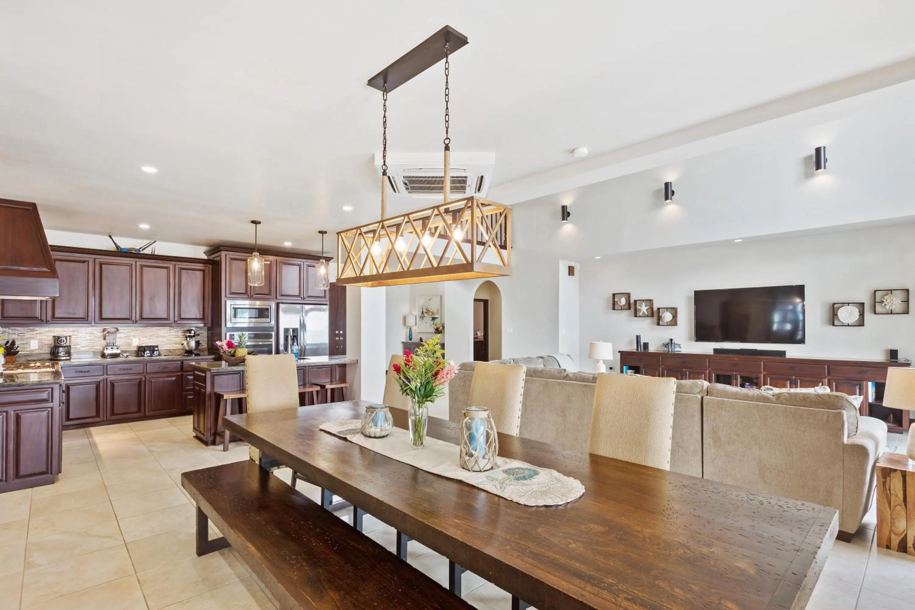 Dining area in Sirenian Bay Resort -Villas & All Inclusive Bungalows