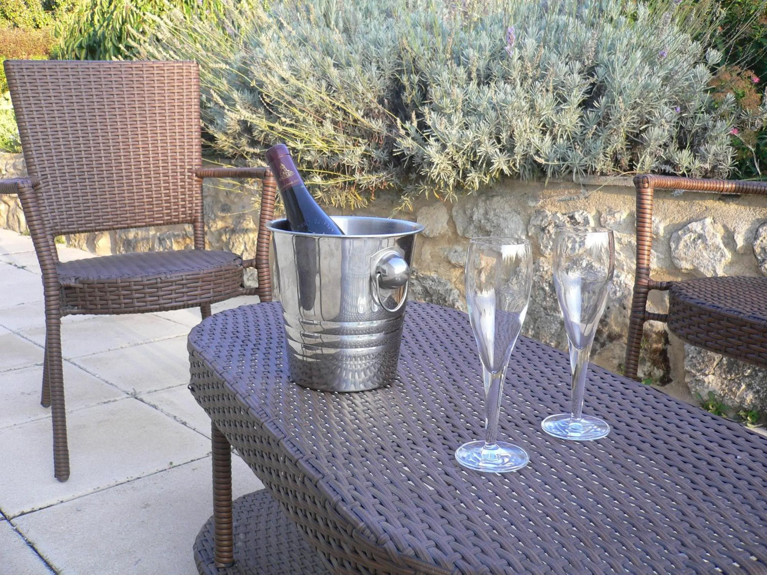 Balcony/Terrace in Chambres d'Hôtes Domaine de Beunes