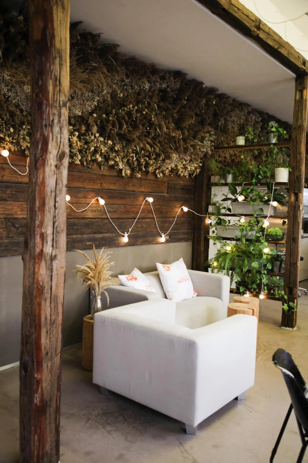 Lobby or reception, Bed in Wake Up Wellness Hostel