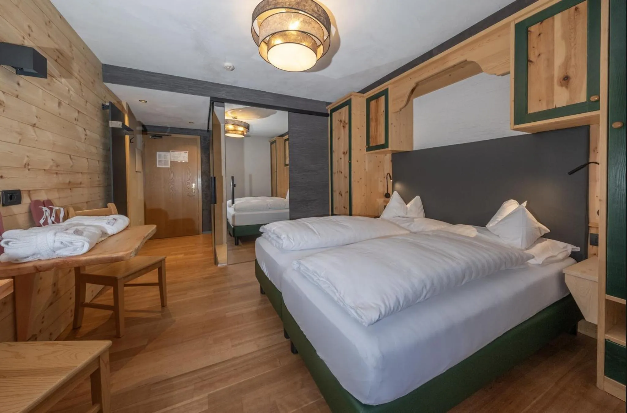 Classic Single Room with Extra Bed - single occupancy in La Roccia Wellness Hotel