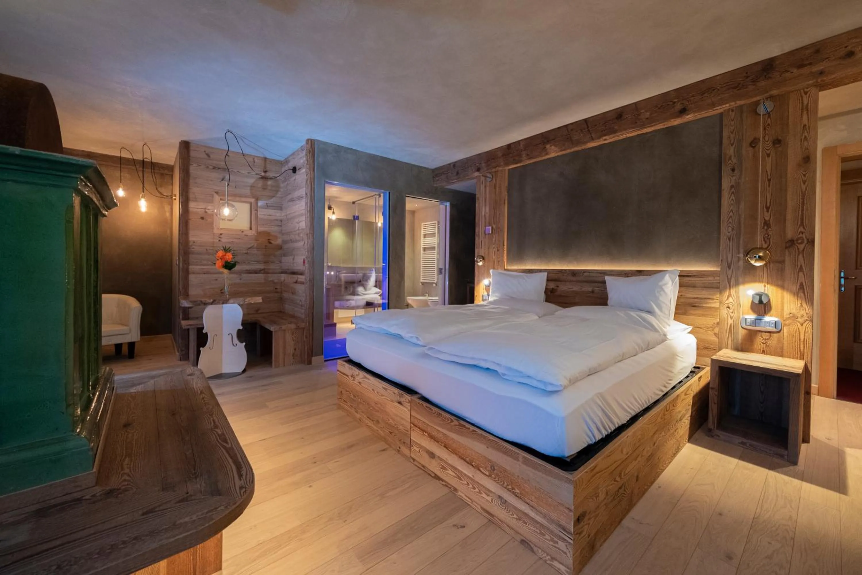 Bed in La Roccia Wellness Hotel