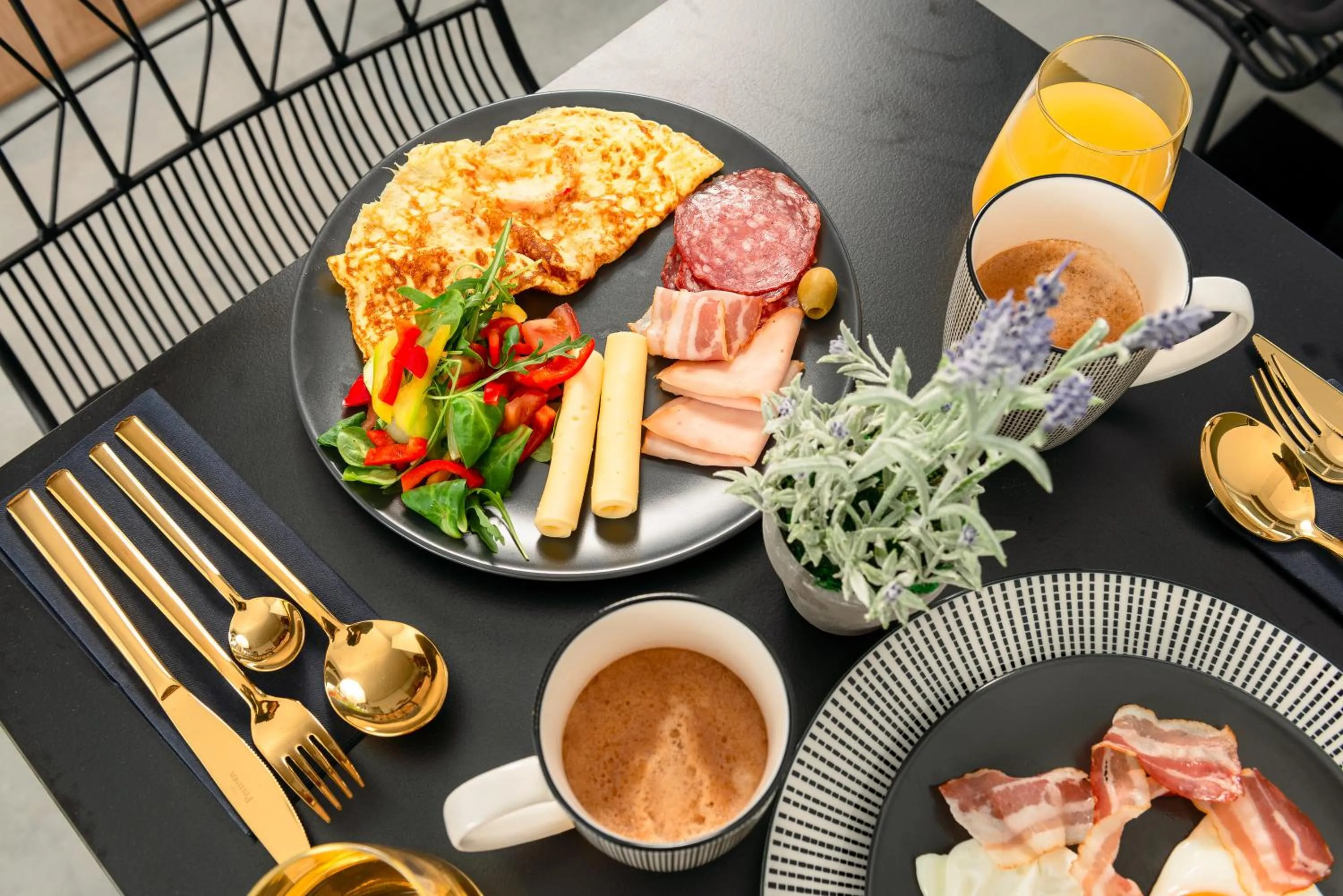 Food in Skaline Luxury rooms Split