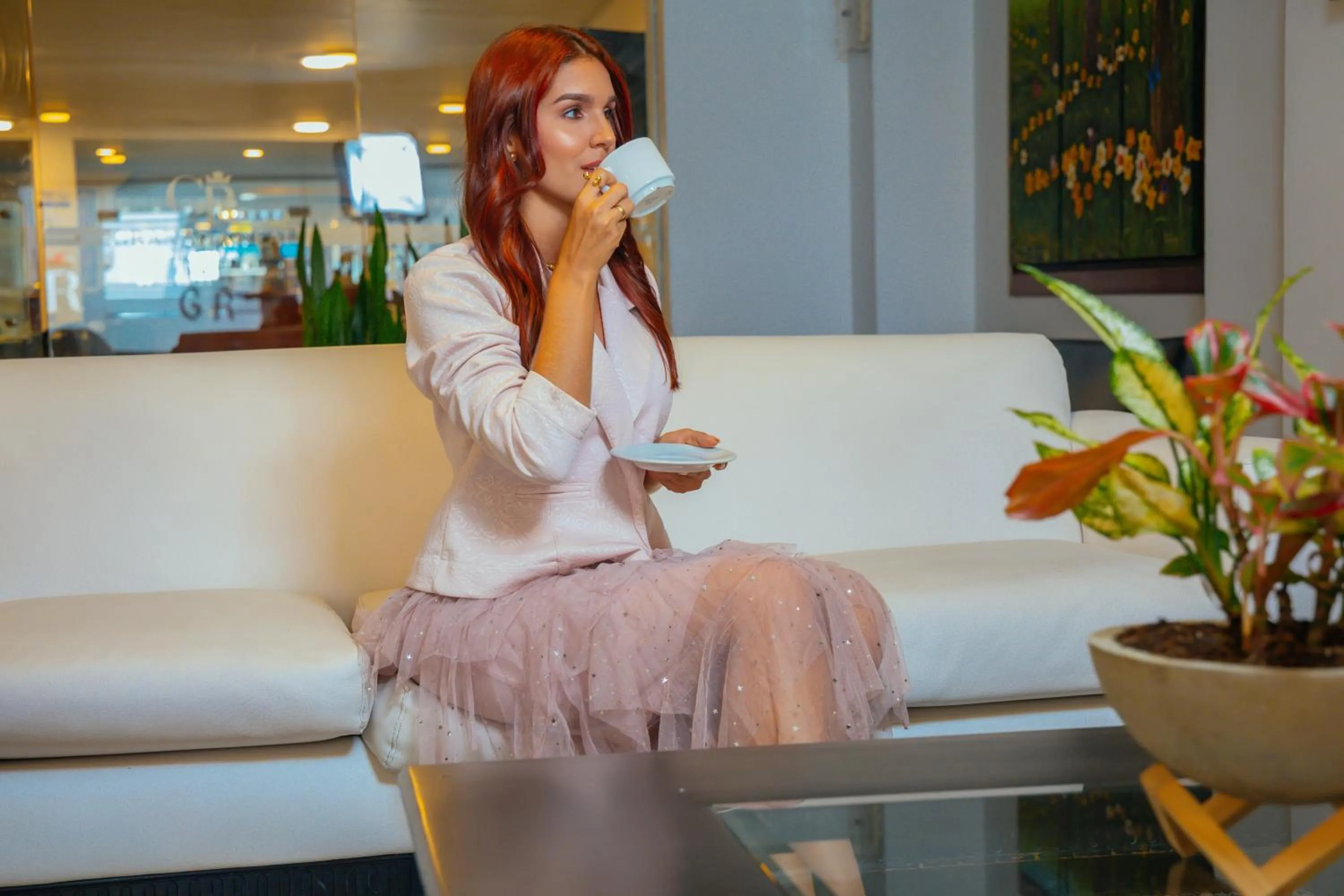 TAMA Hotel Granada Real Cali