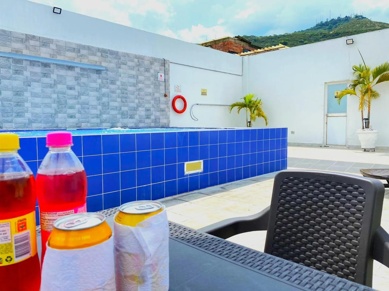 TAMA Hotel Granada Real Cali