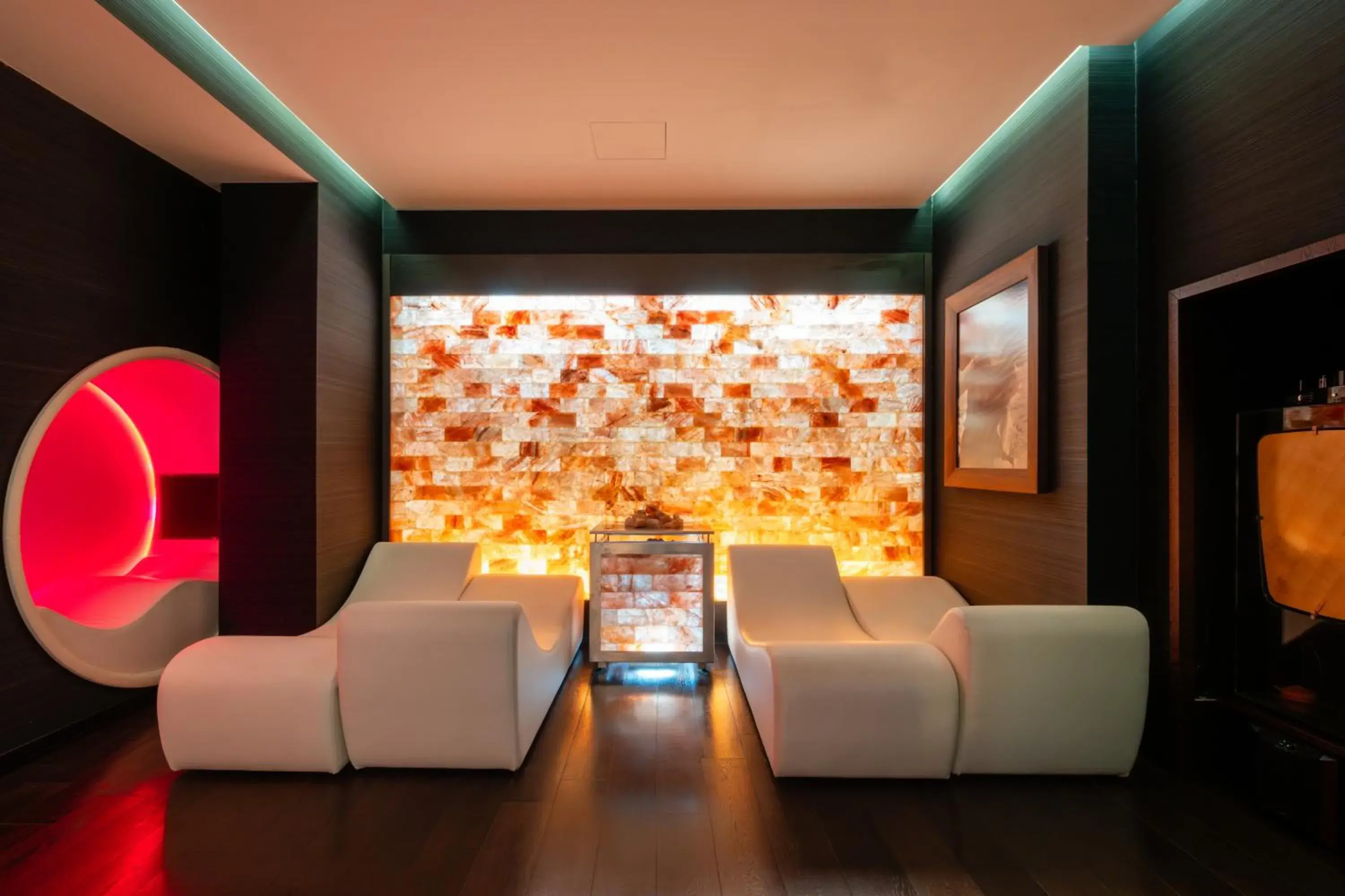 Spa and wellness centre/facilities in ROMEO Napoli Spa and wellness centre/facilities in ROMEO Napoli