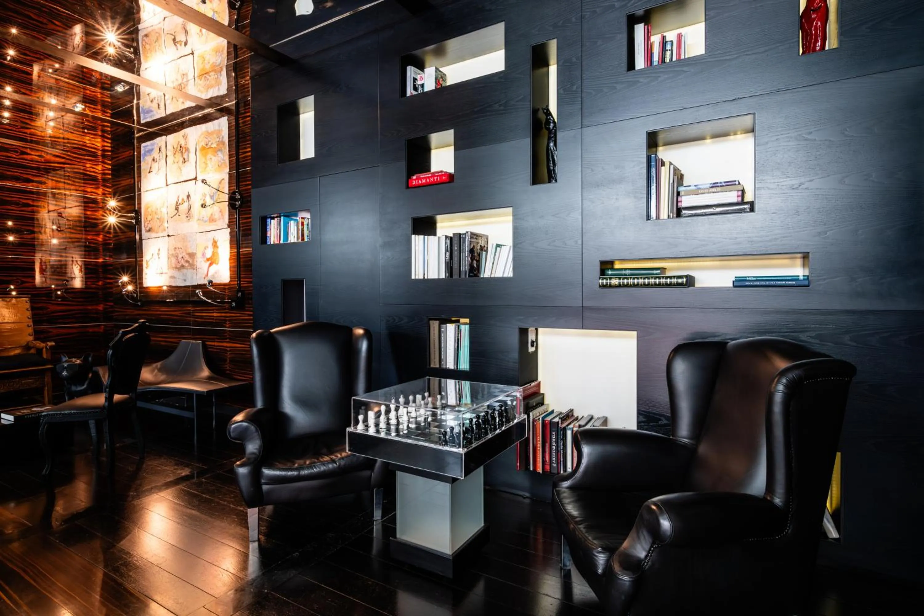 Game Room in ROMEO Napoli