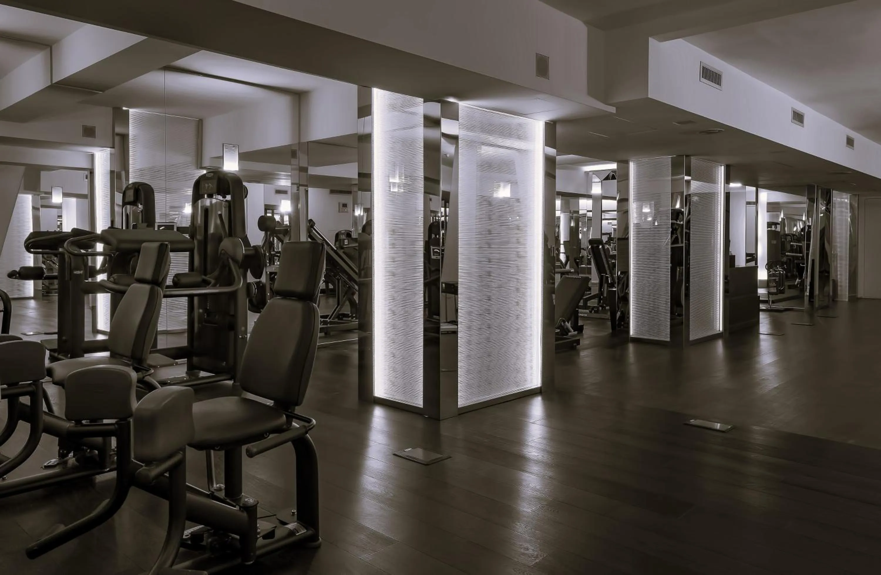 Spa and wellness centre/facilities in ROMEO Napoli