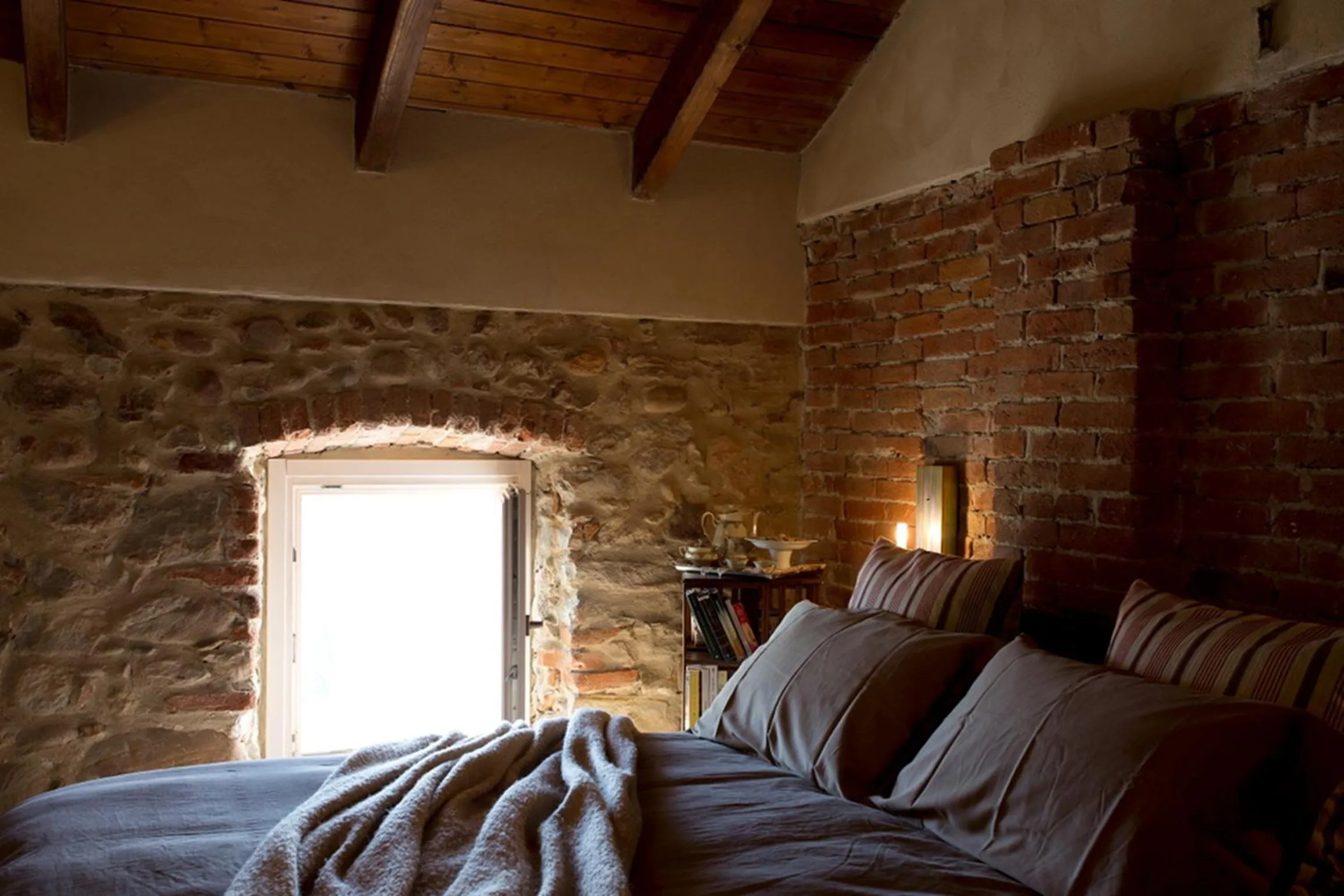 Photo of the whole room, Bed in Cascina Marcantonio