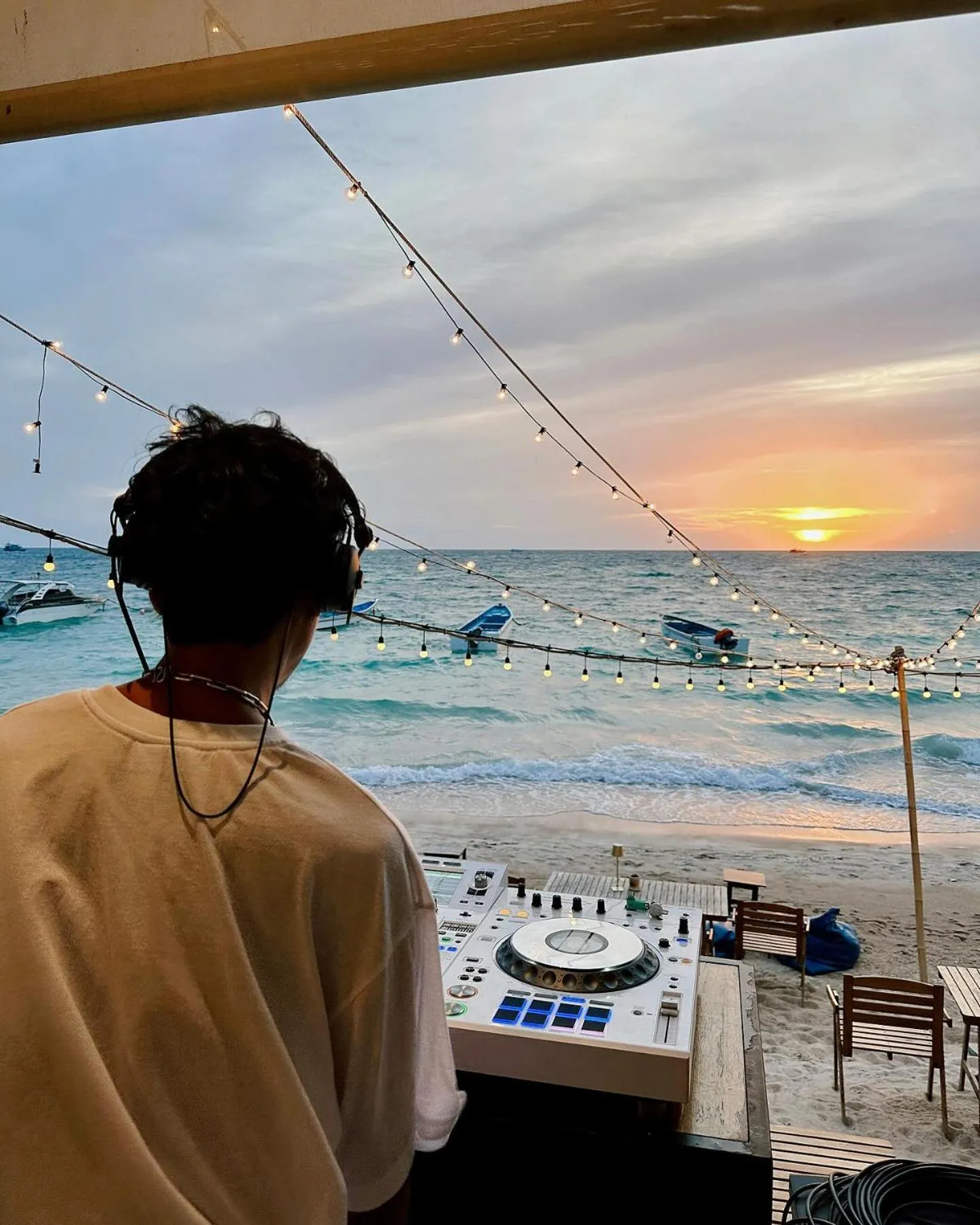 Restaurant/places to eat in Blue Tao Beach Hotel - SHA Plus