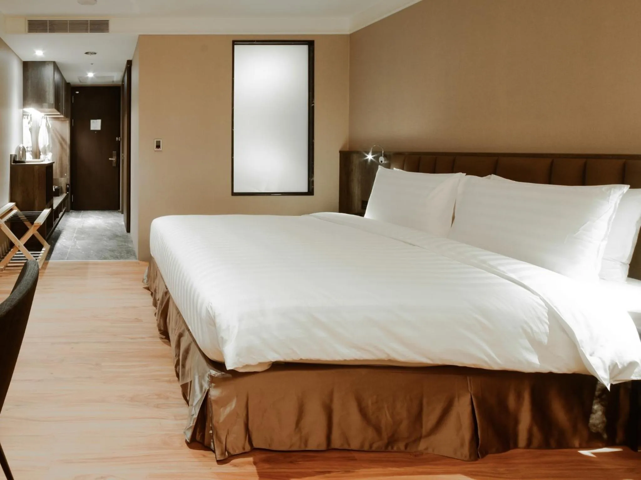 bunk bed, Bed in Lai Hotel