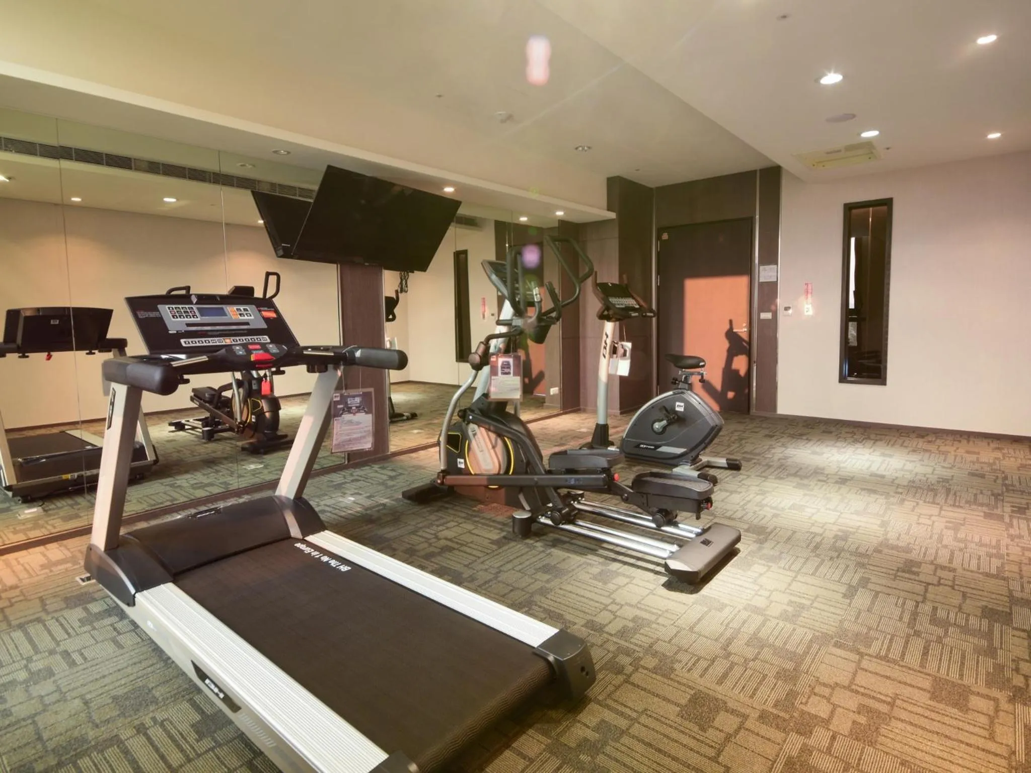 Fitness centre/facilities in Lai Hotel