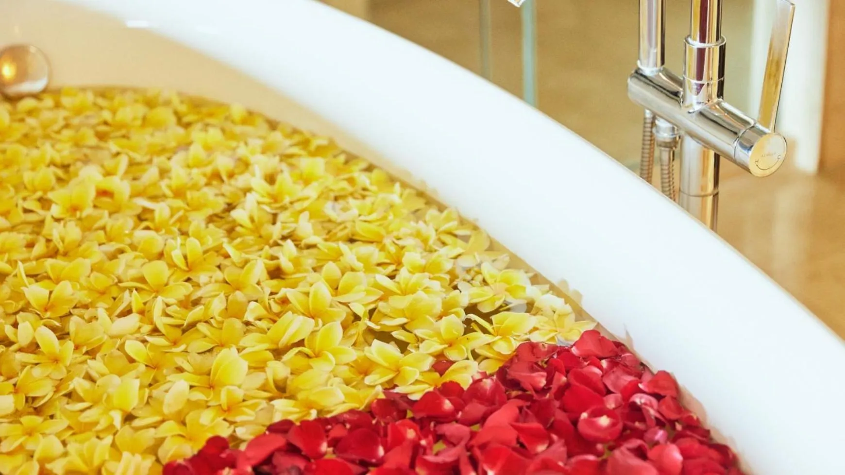 Bath in AYANA Resort Bali