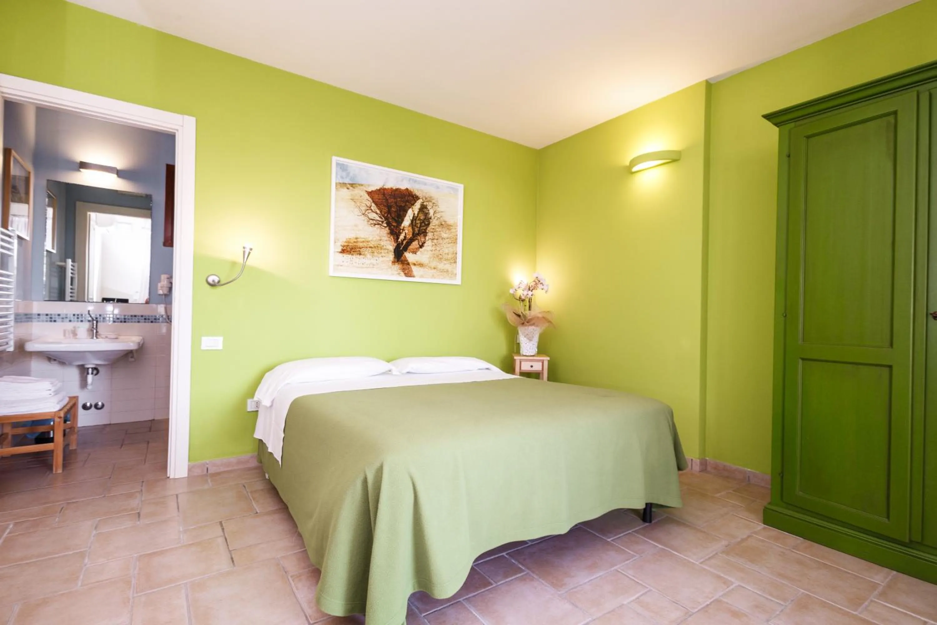 Summer, Bed in Hotel La Posta di Torrenova