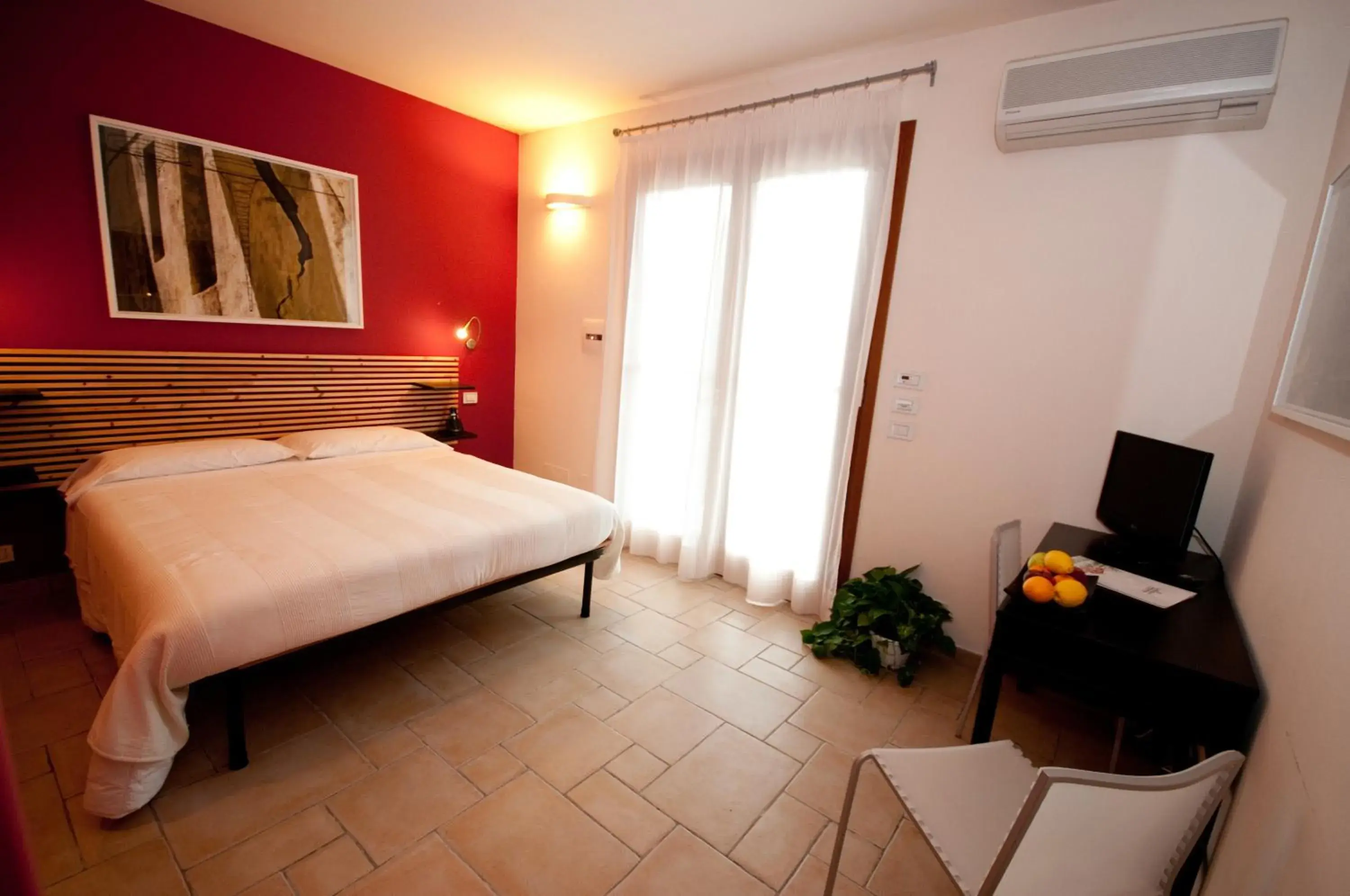 Classic Double Room - single occupancy in Hotel La Posta di Torrenova Classic Double Room - single occupancy in Hotel La Posta di Torrenova