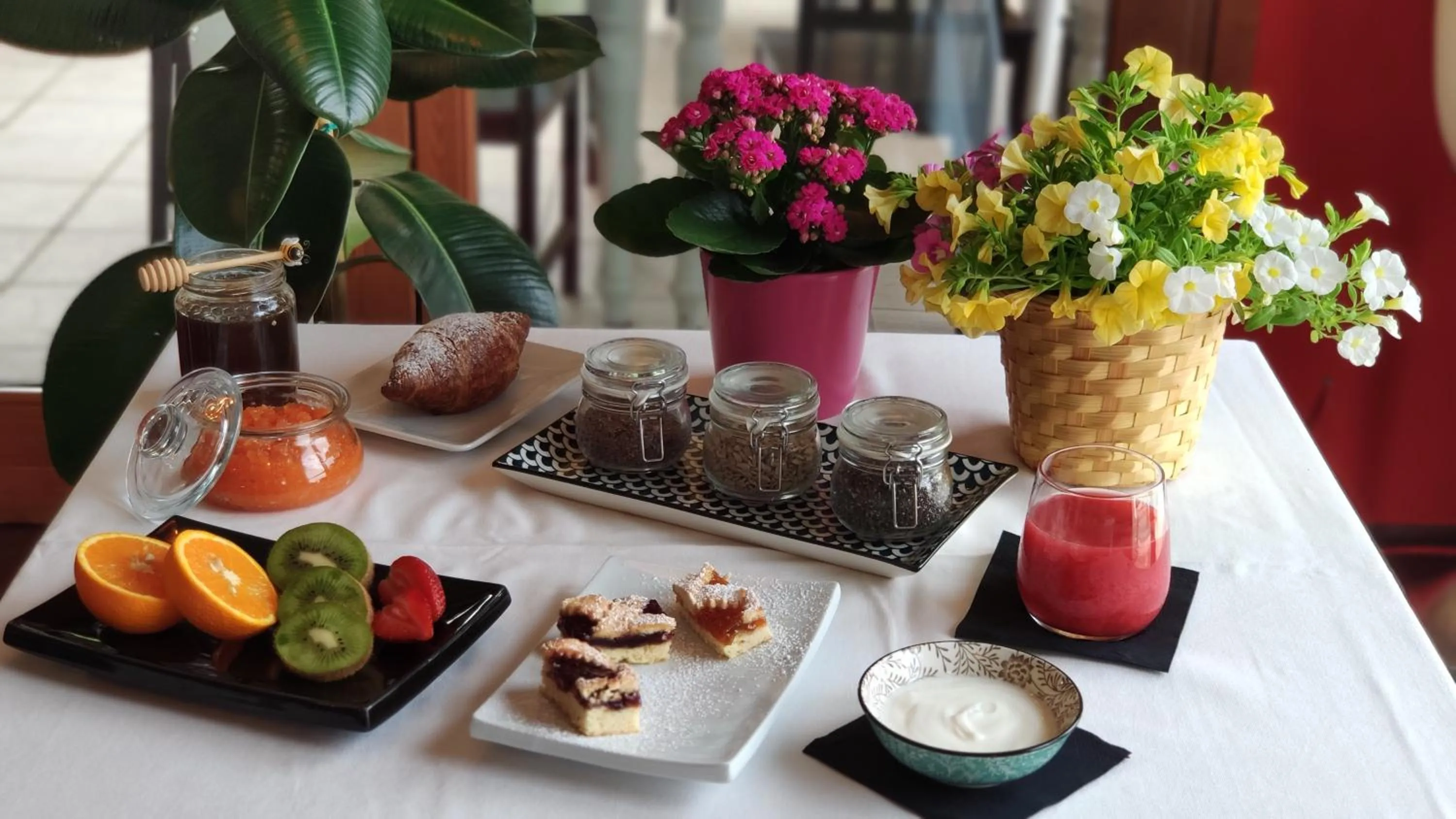 Breakfast in Hotel La Posta di Torrenova