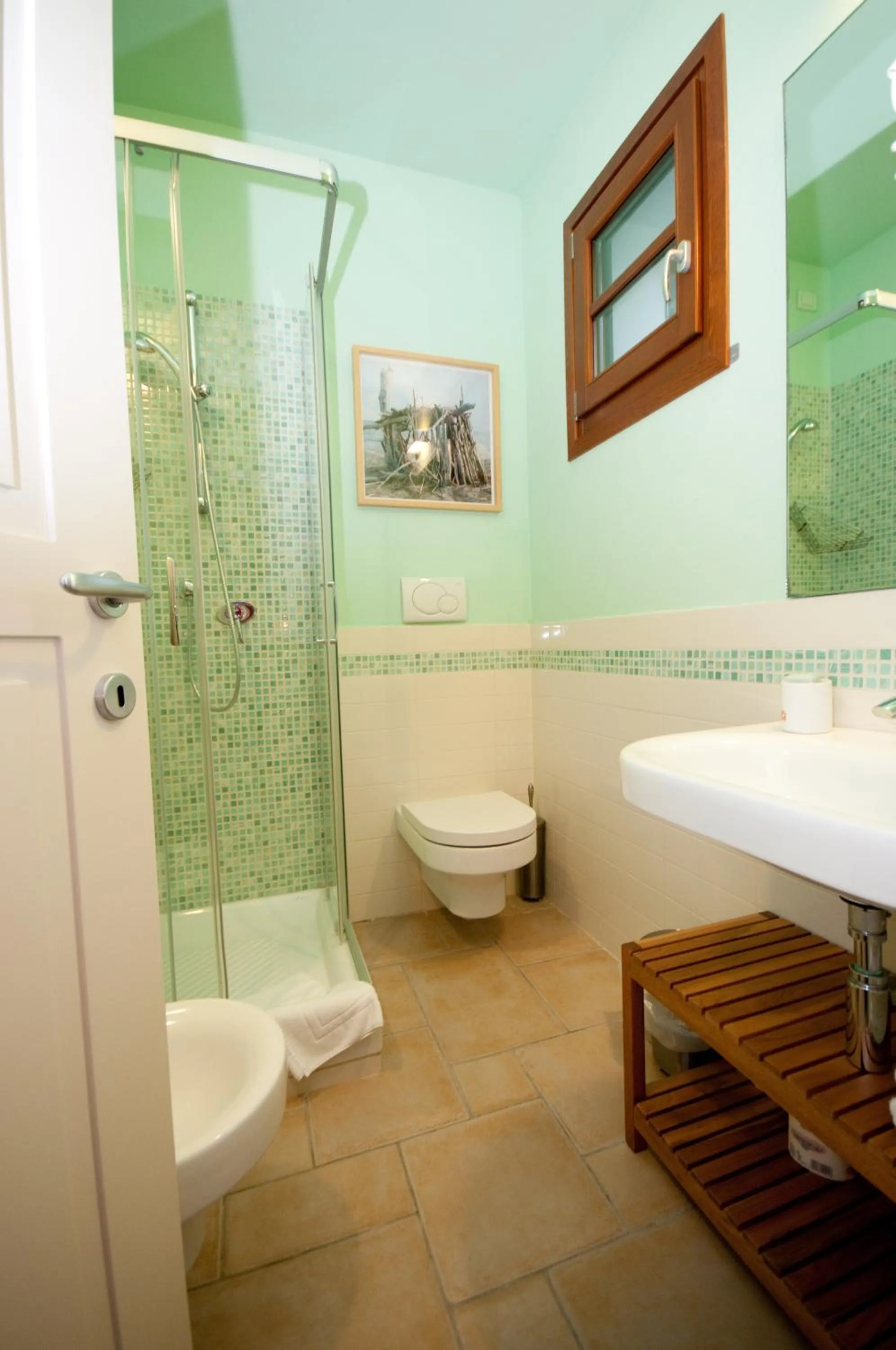 Bathroom in Hotel La Posta di Torrenova