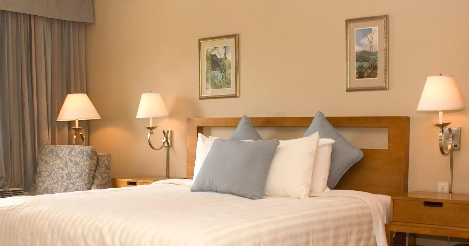 Bed in Cara Hotels Trinidad