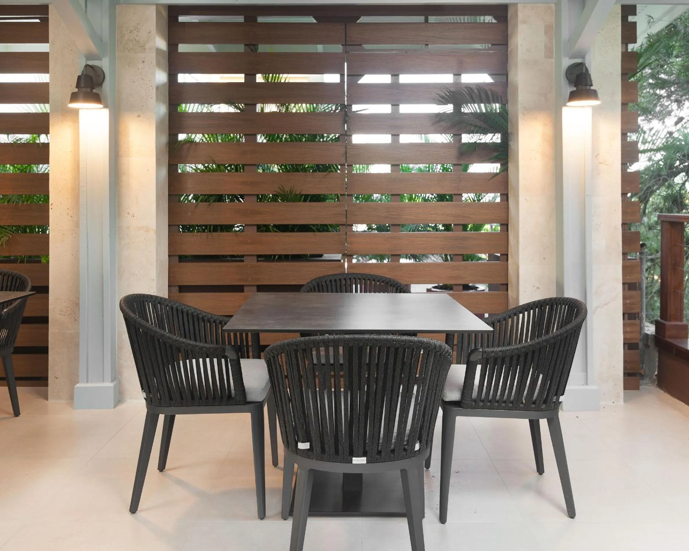 Dining area in Cara Hotels Trinidad
