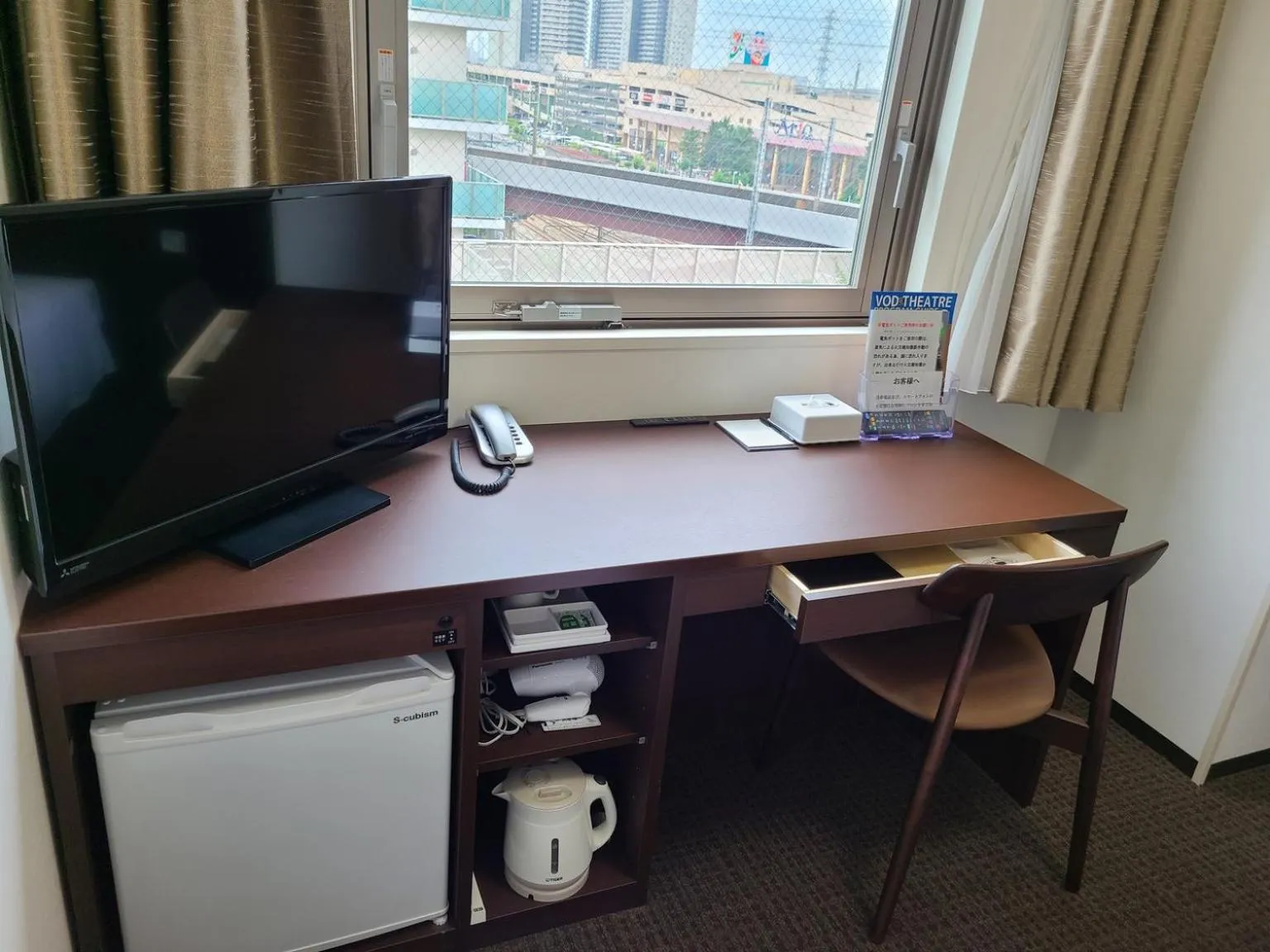 Photo of the whole room in AI HOTEL Hashimoto