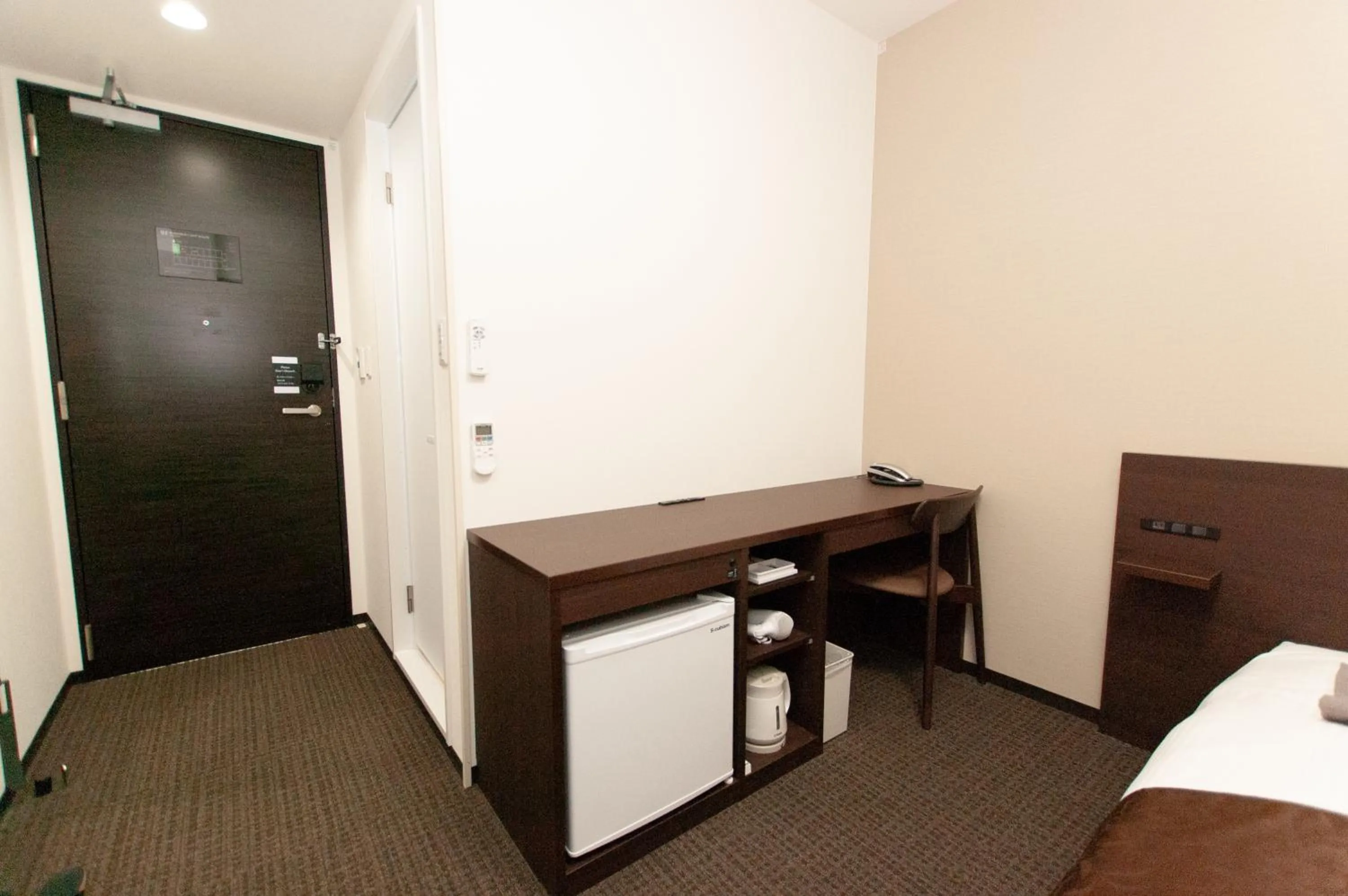 Photo of the whole room, Bed in AI HOTEL Hashimoto