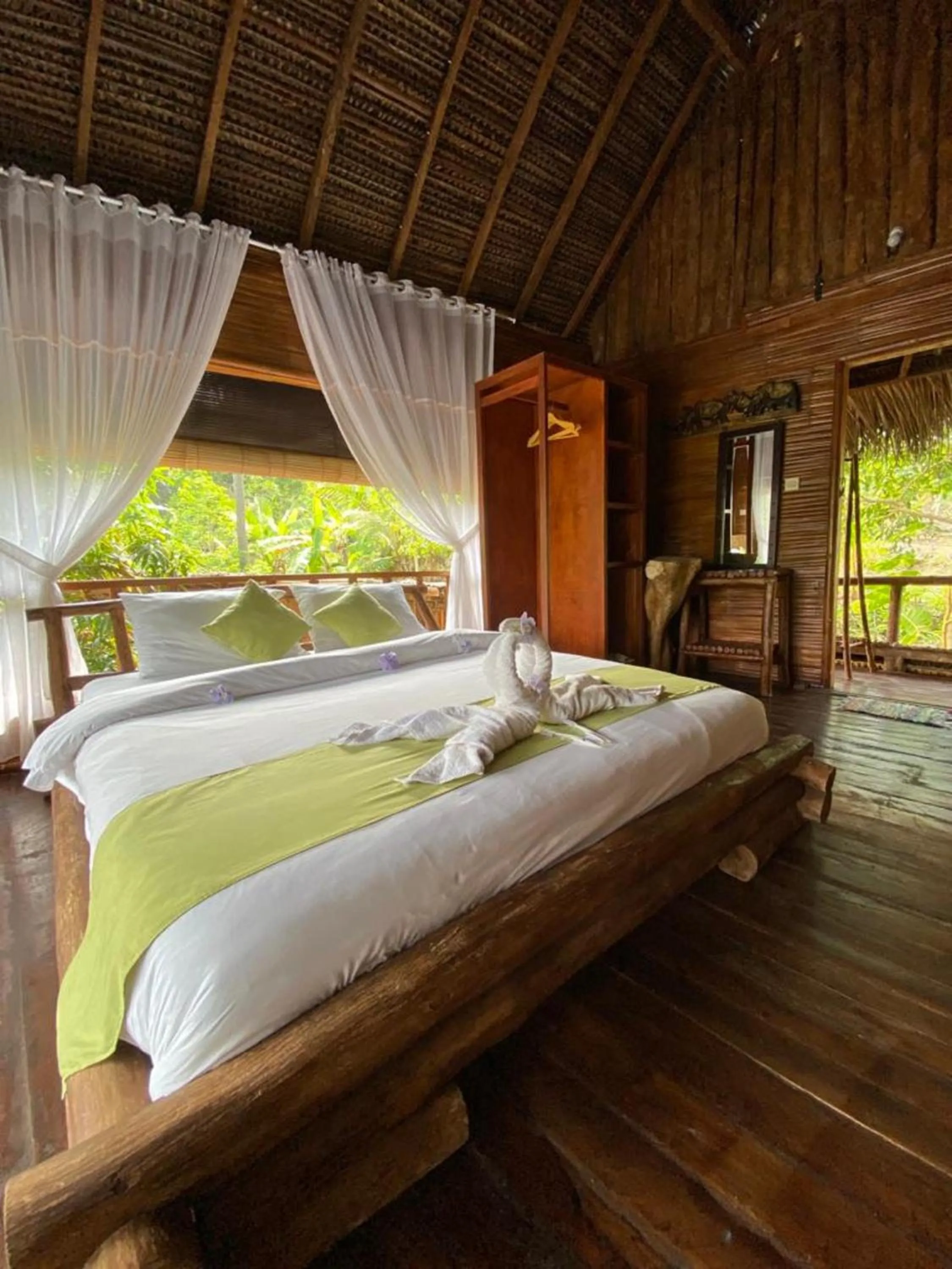 Bed in Gading Tree House